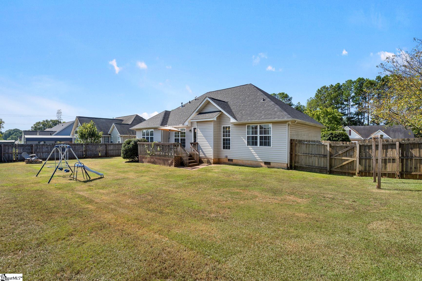 108 Thorncliff Place Property Photo 22