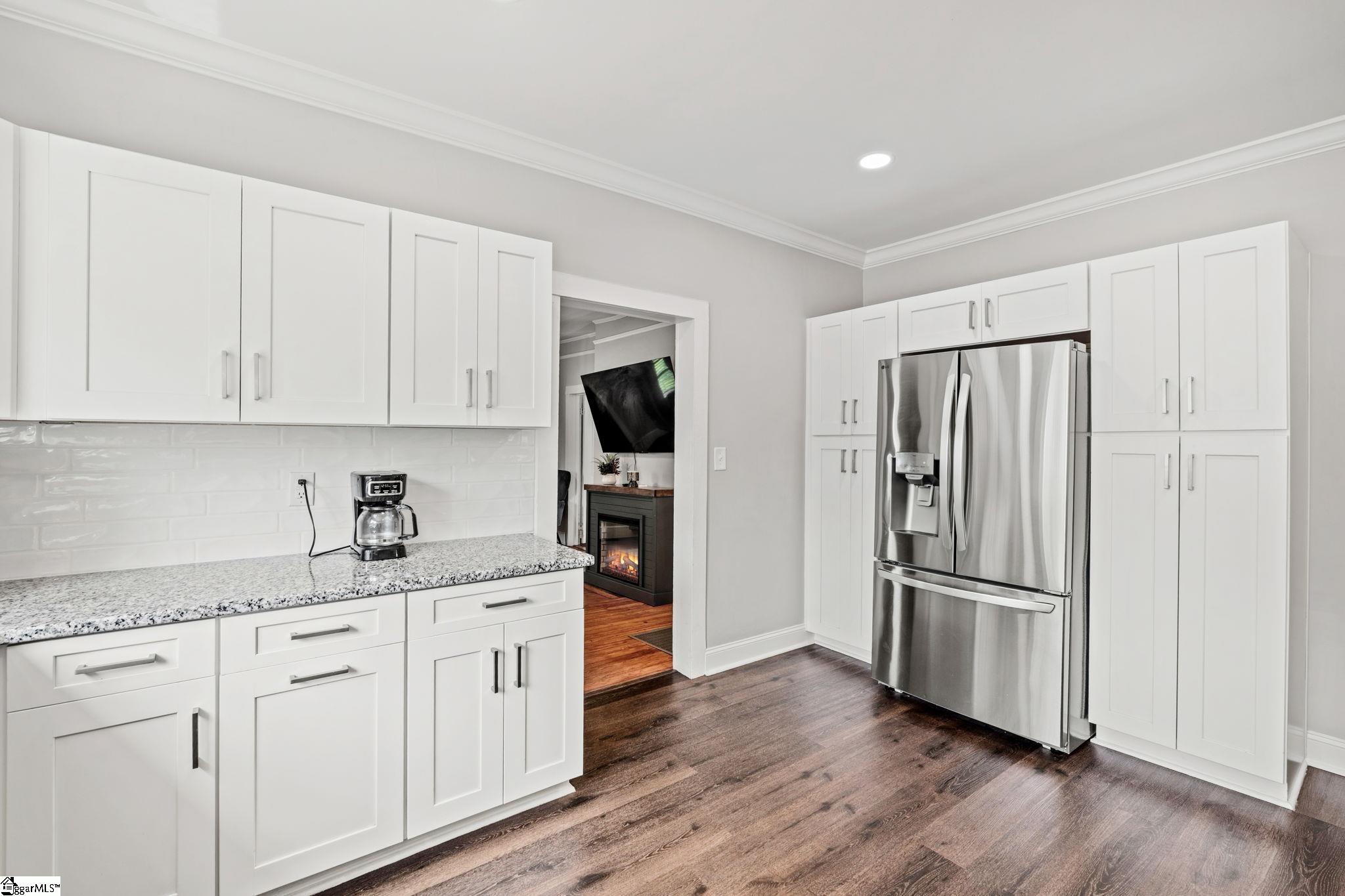 101 Bud Street Property Photo 14