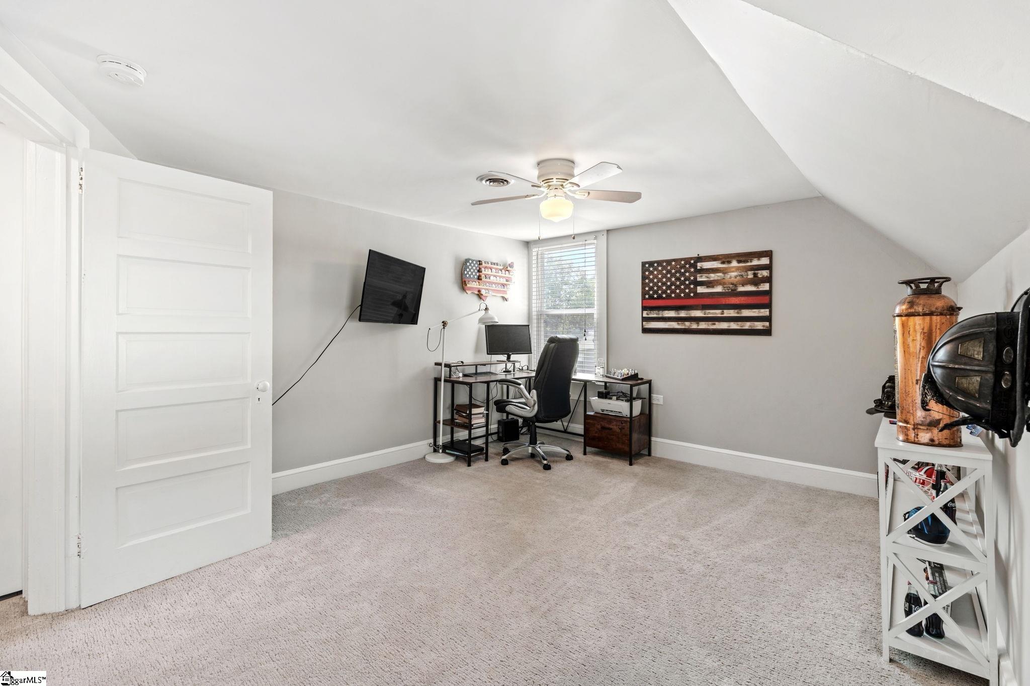 101 Bud Street Property Photo 28