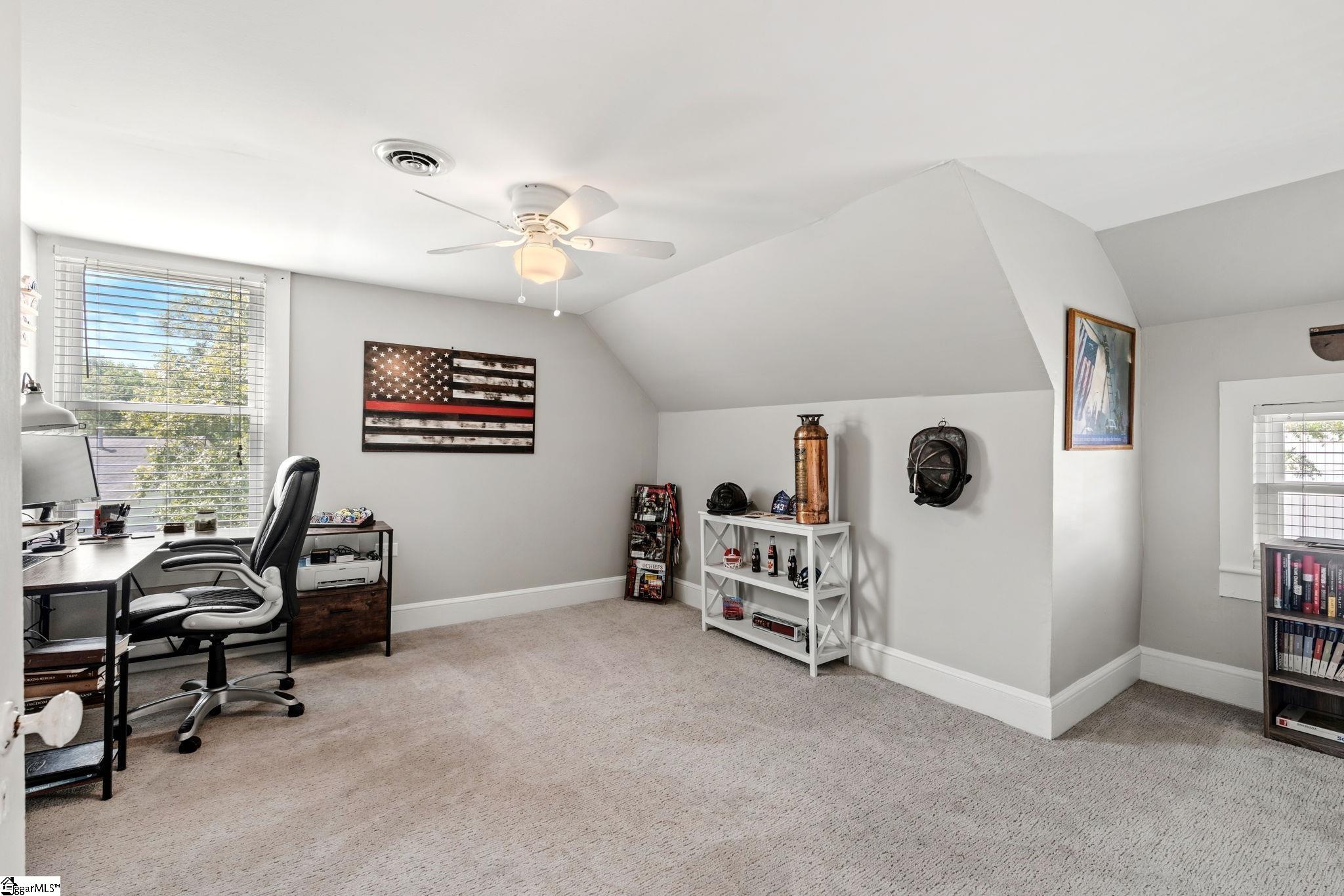 101 Bud Street Property Photo 29