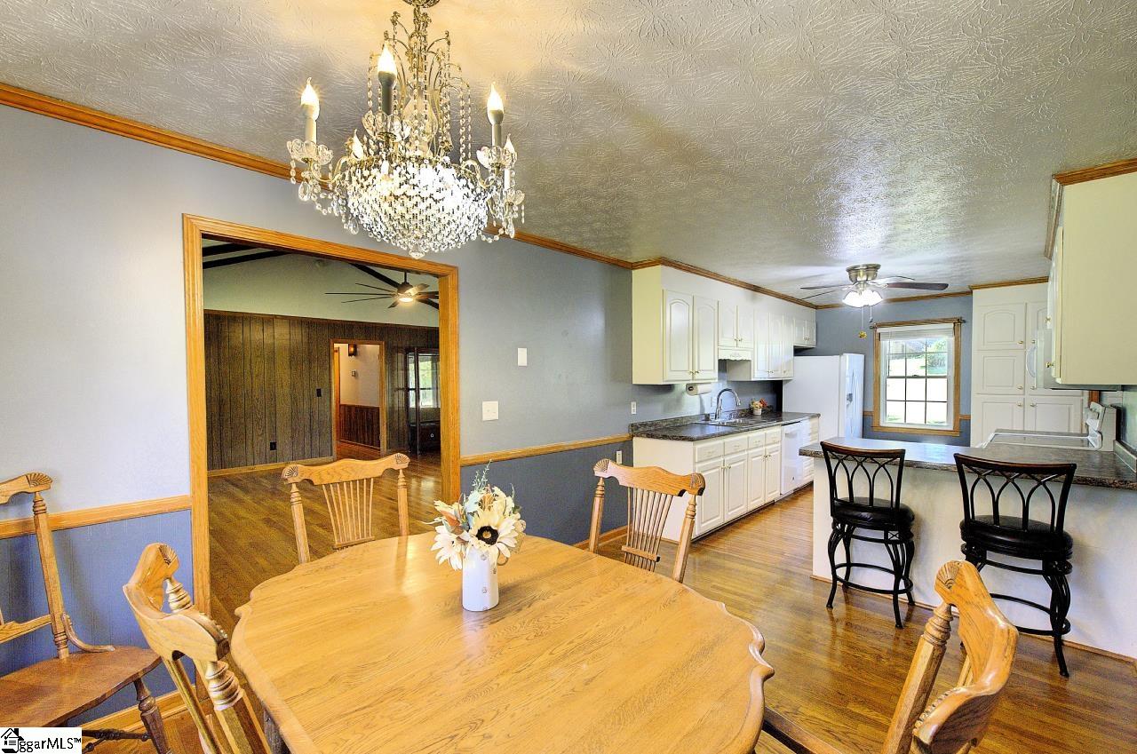 1603400 Property Photo 11