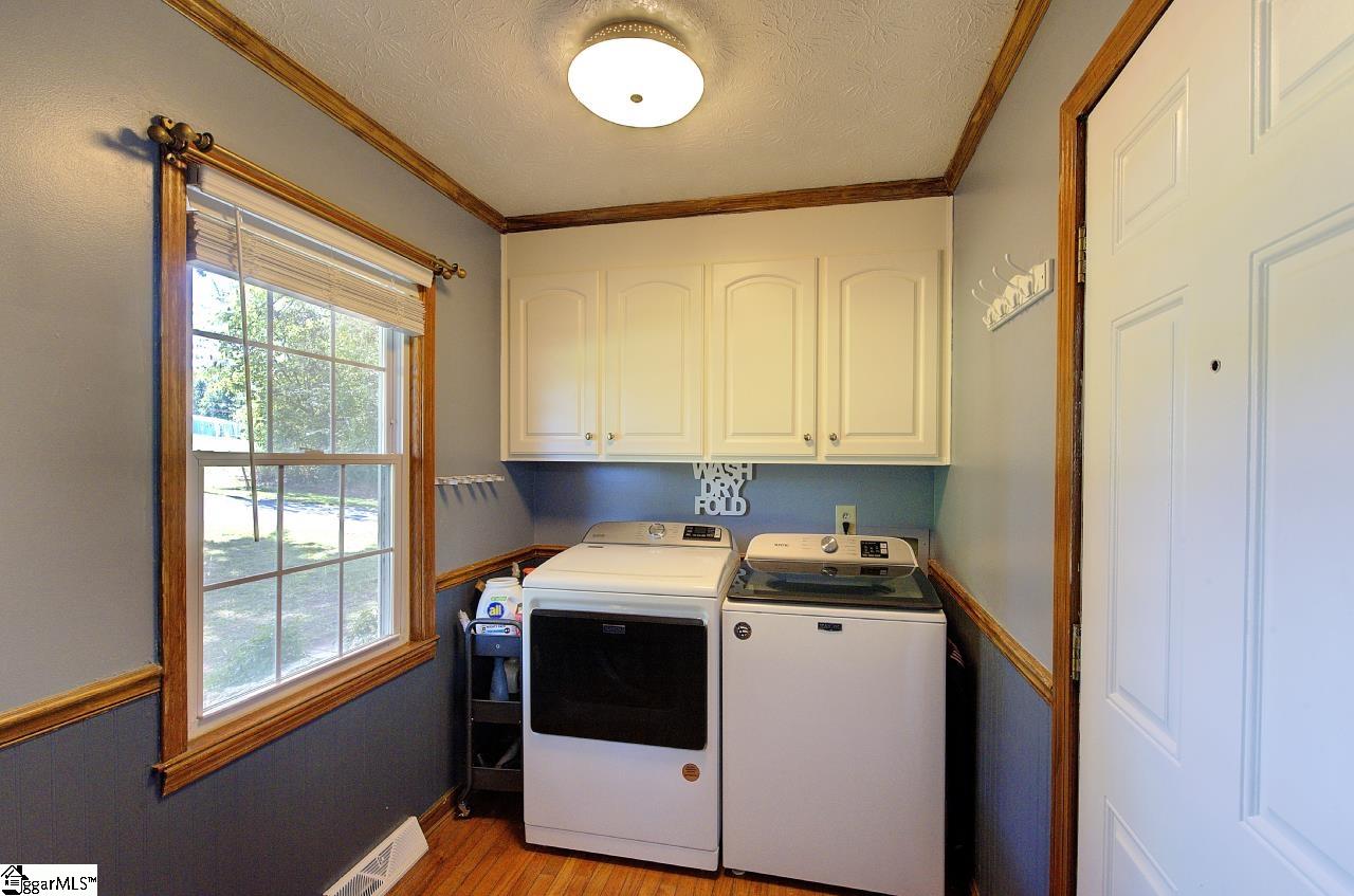 1603400 Property Photo 17