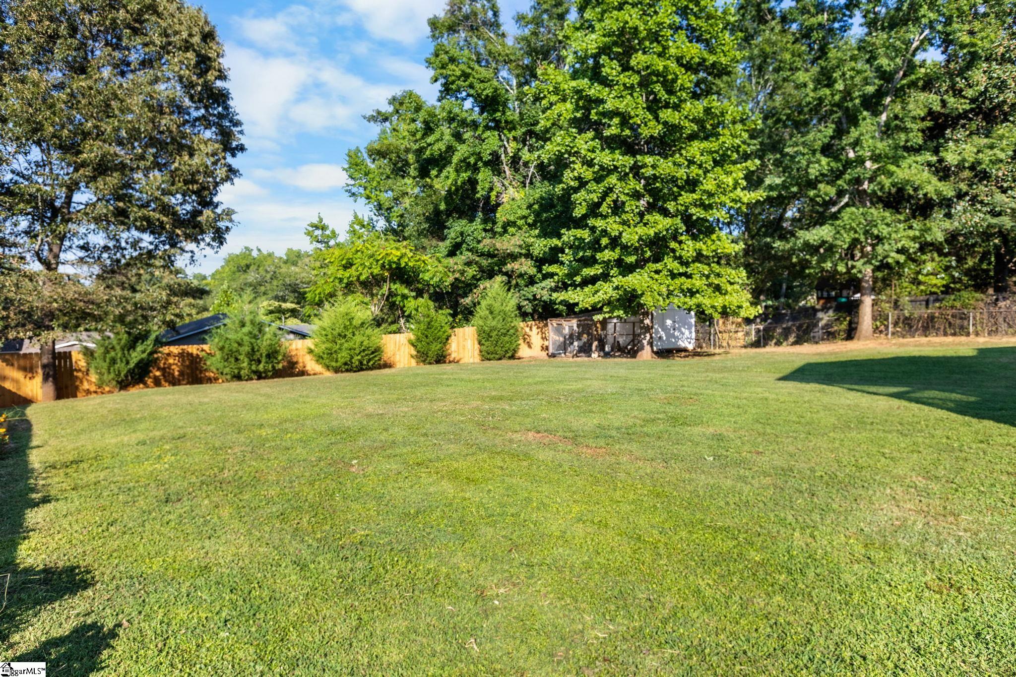 112 Hilltop Drive Property Photo 39