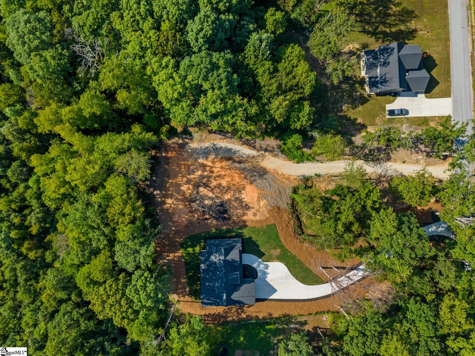 219 Fox Trail Property Photo 5