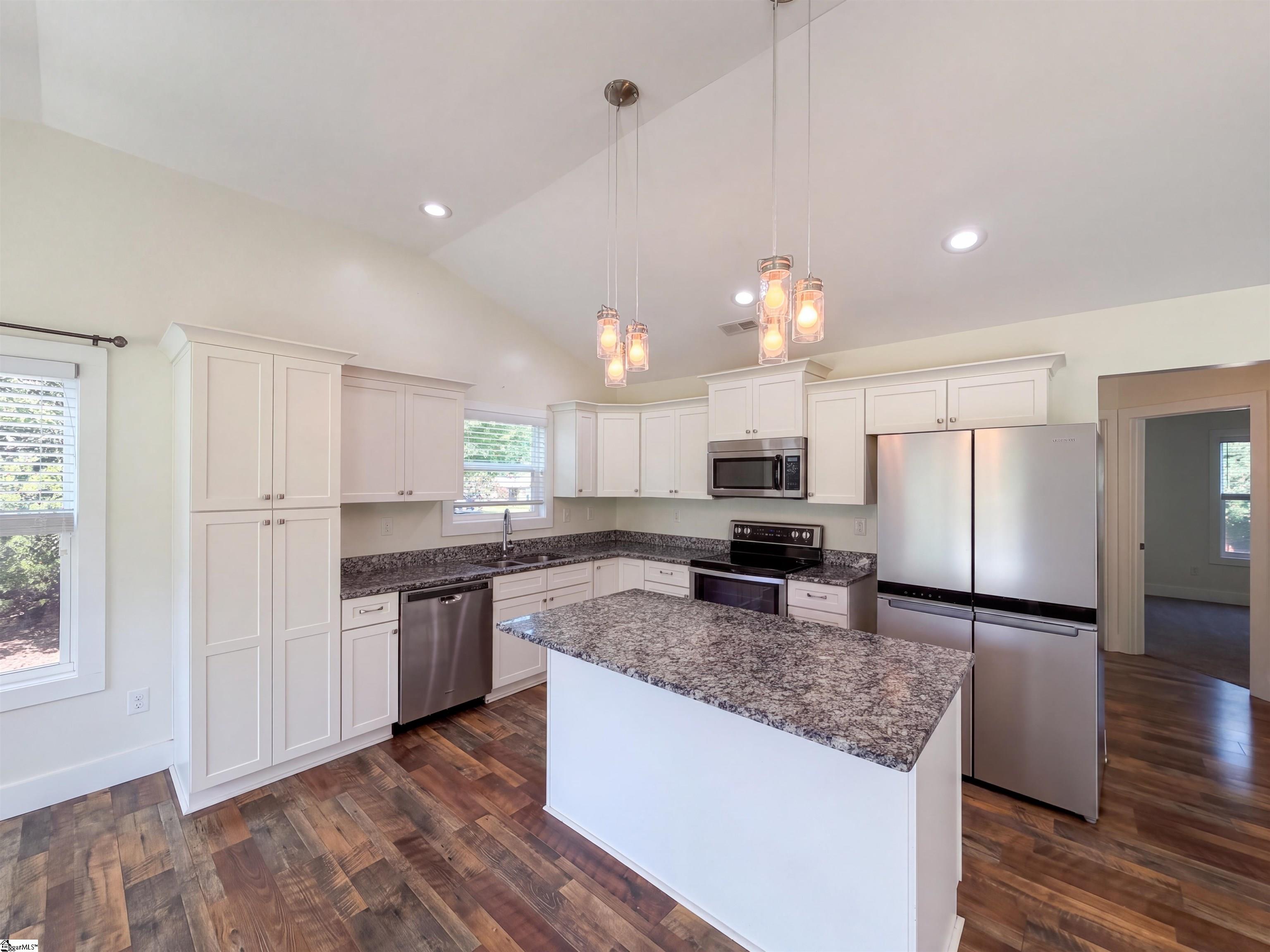 155 Eagle Ridge Drive Property Photo 2