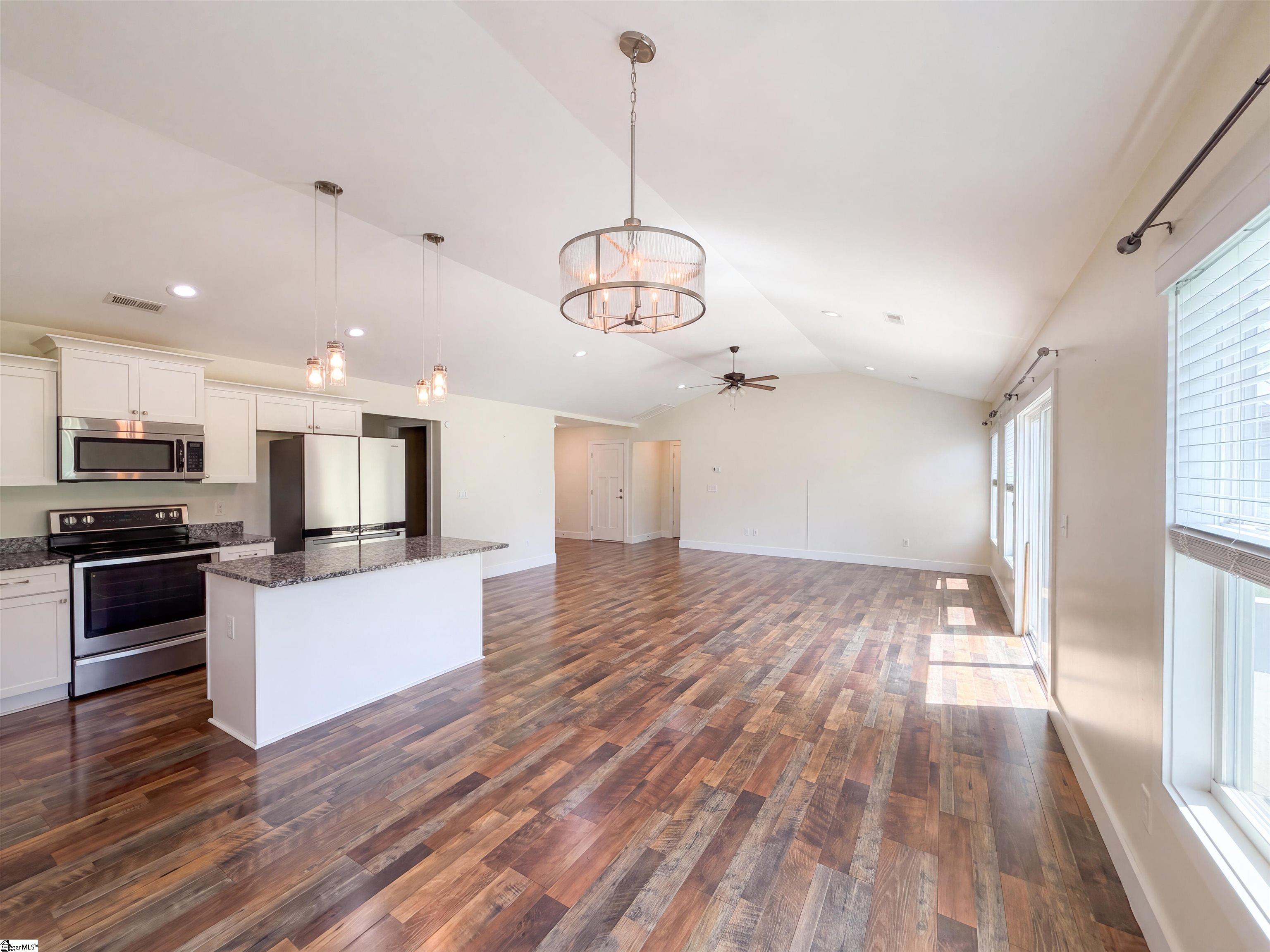155 Eagle Ridge Drive Property Photo 8
