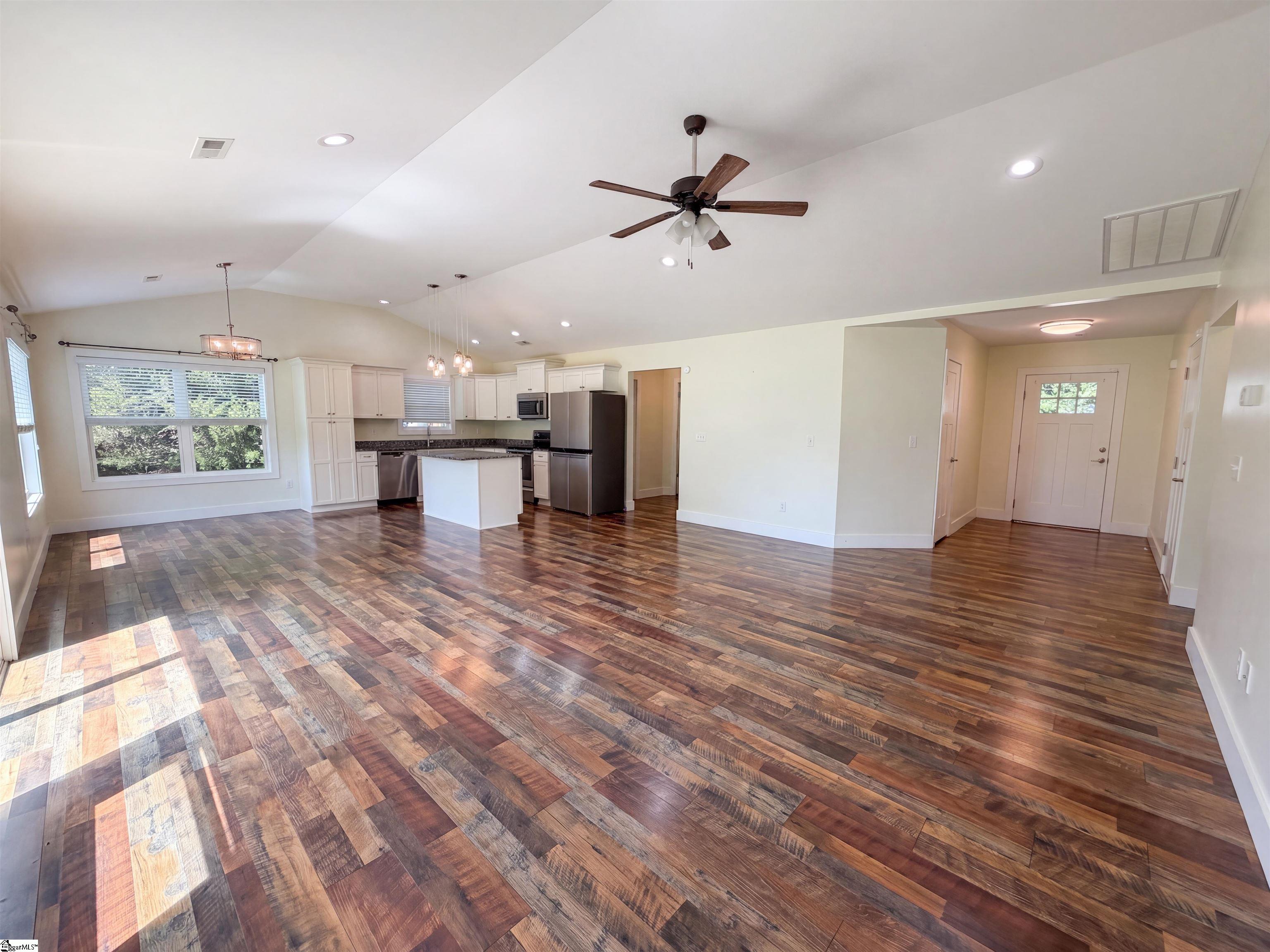 155 Eagle Ridge Drive Property Photo 9
