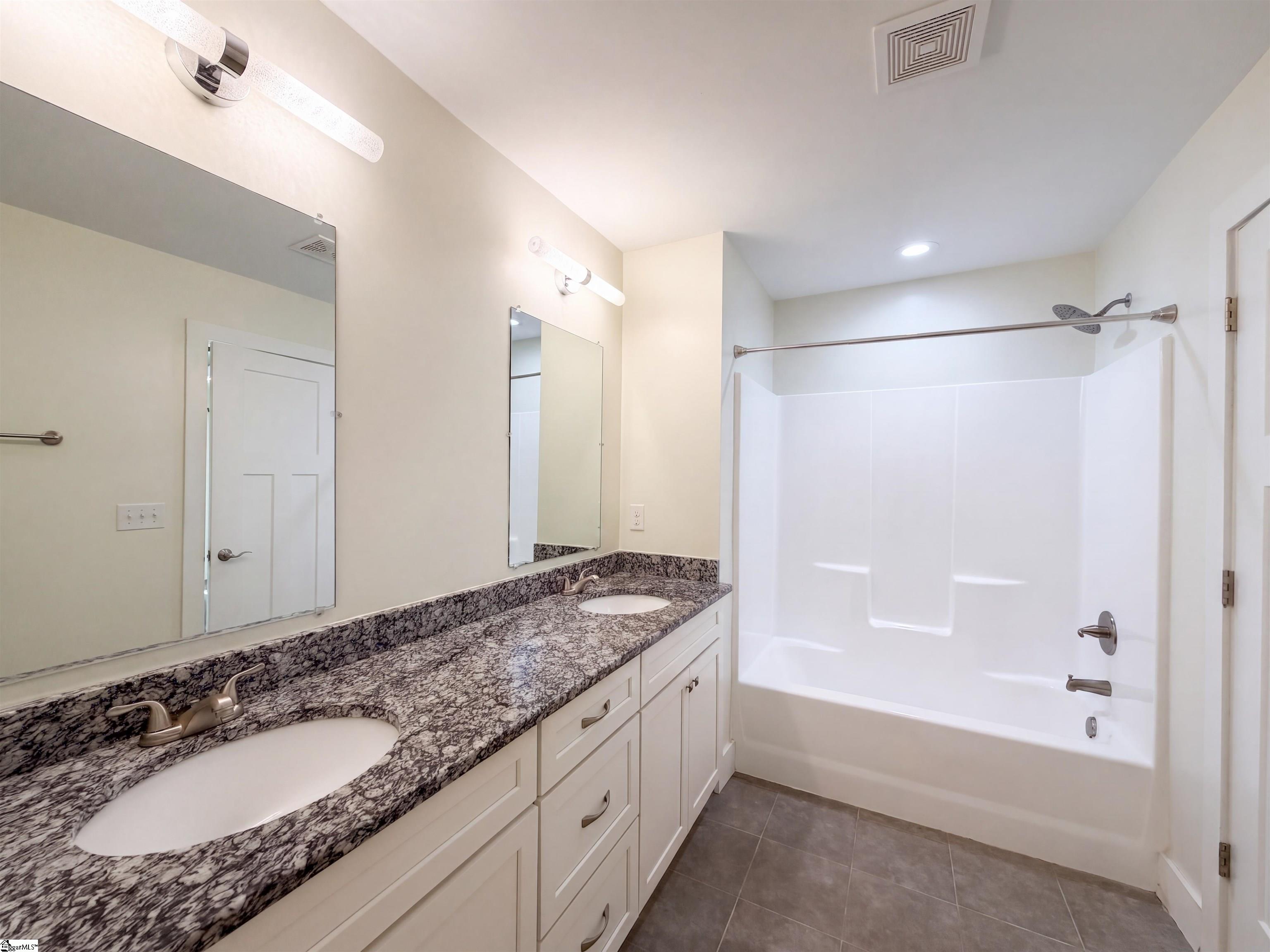 155 Eagle Ridge Drive Property Photo 14