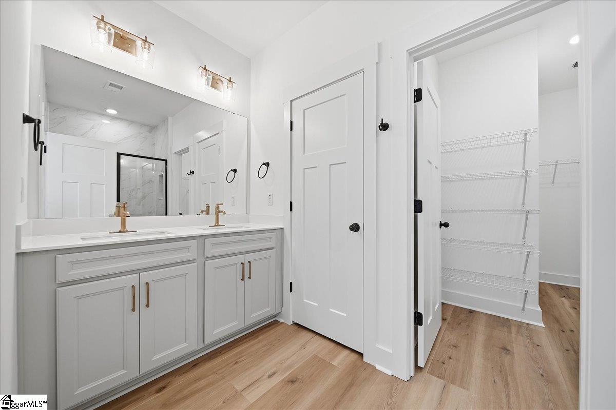 4 Otello Way Property Photo 14
