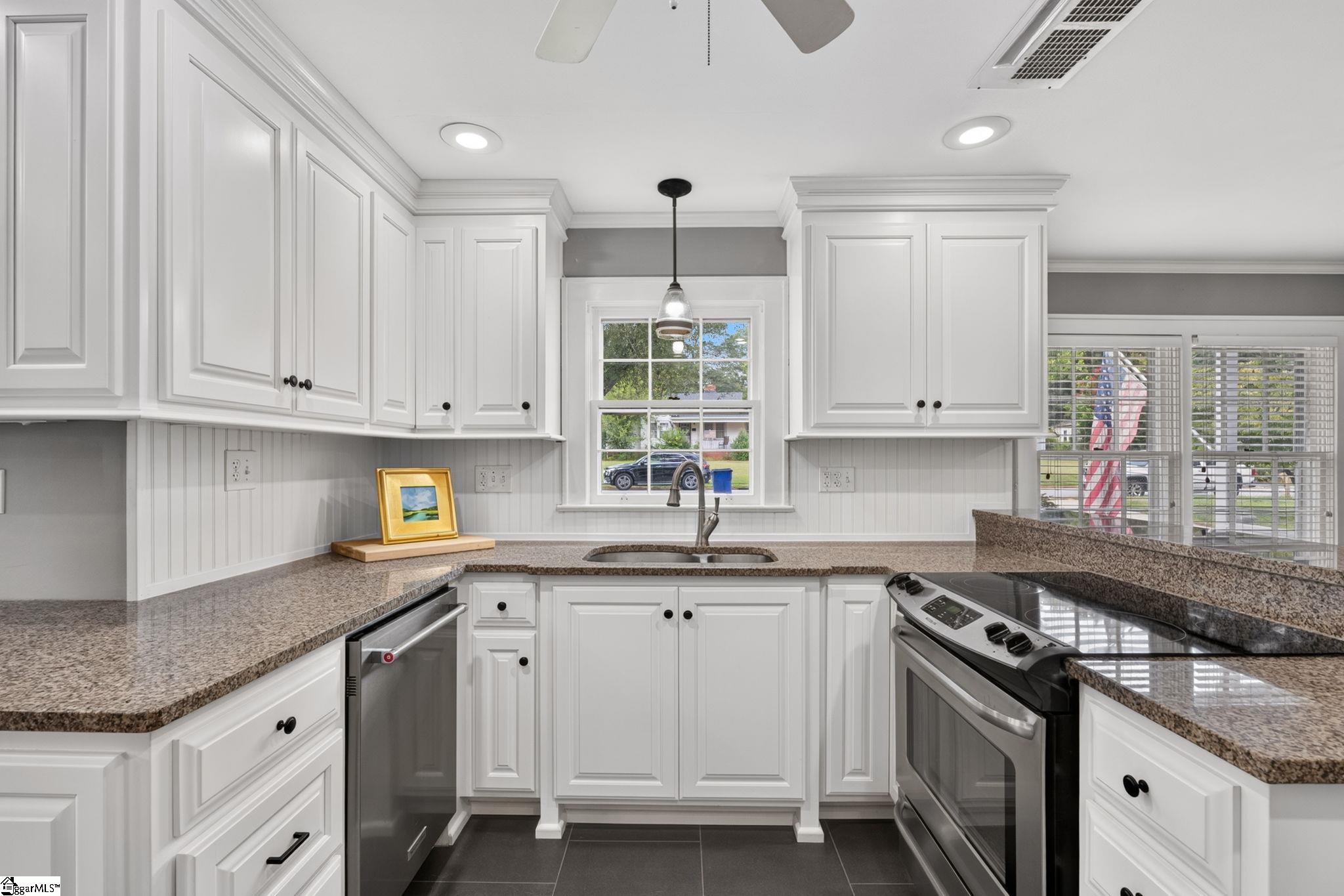 205 Carolina Avenue Property Photo 14