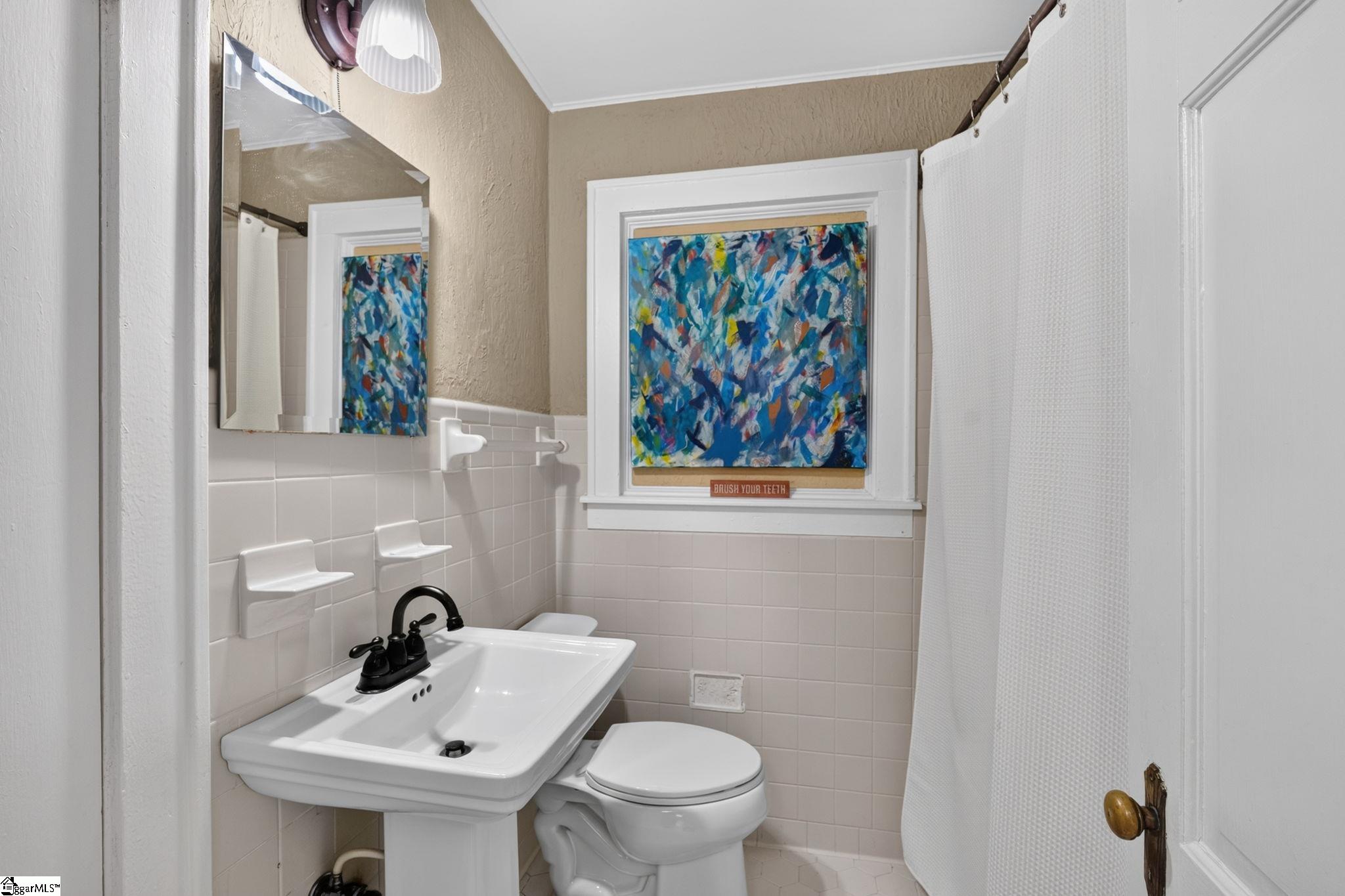 205 Carolina Avenue Property Photo 18