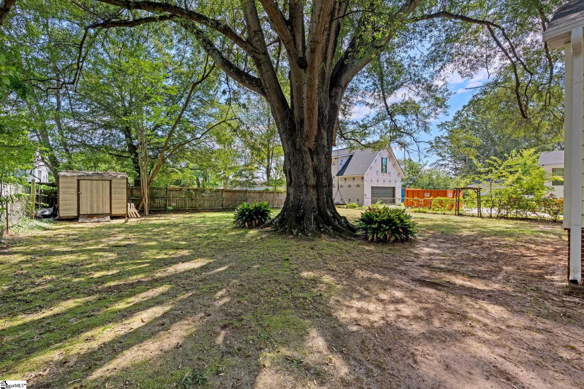 205 Carolina Avenue Property Photo 29