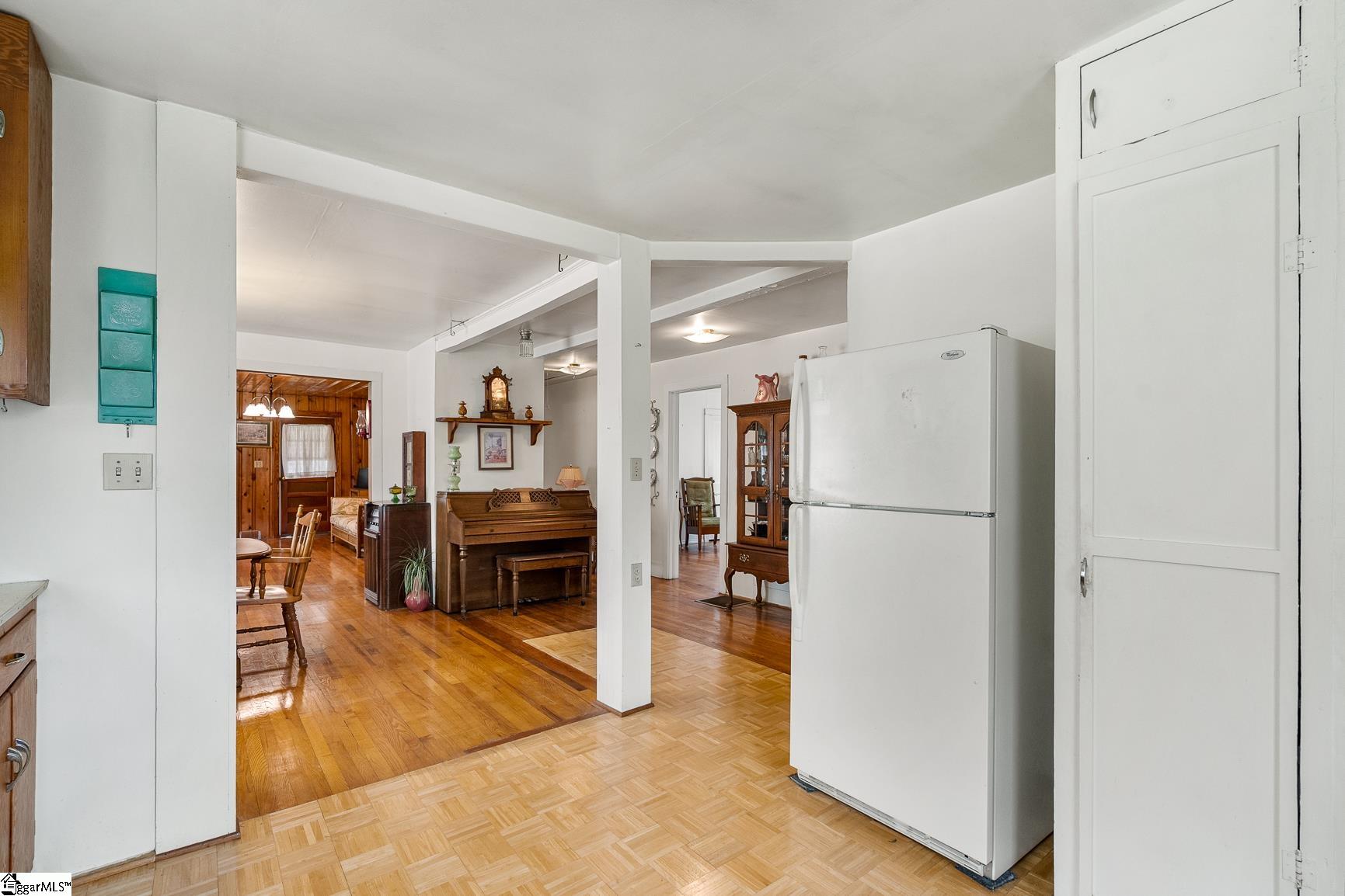 23 Tolar Road Property Photo 9