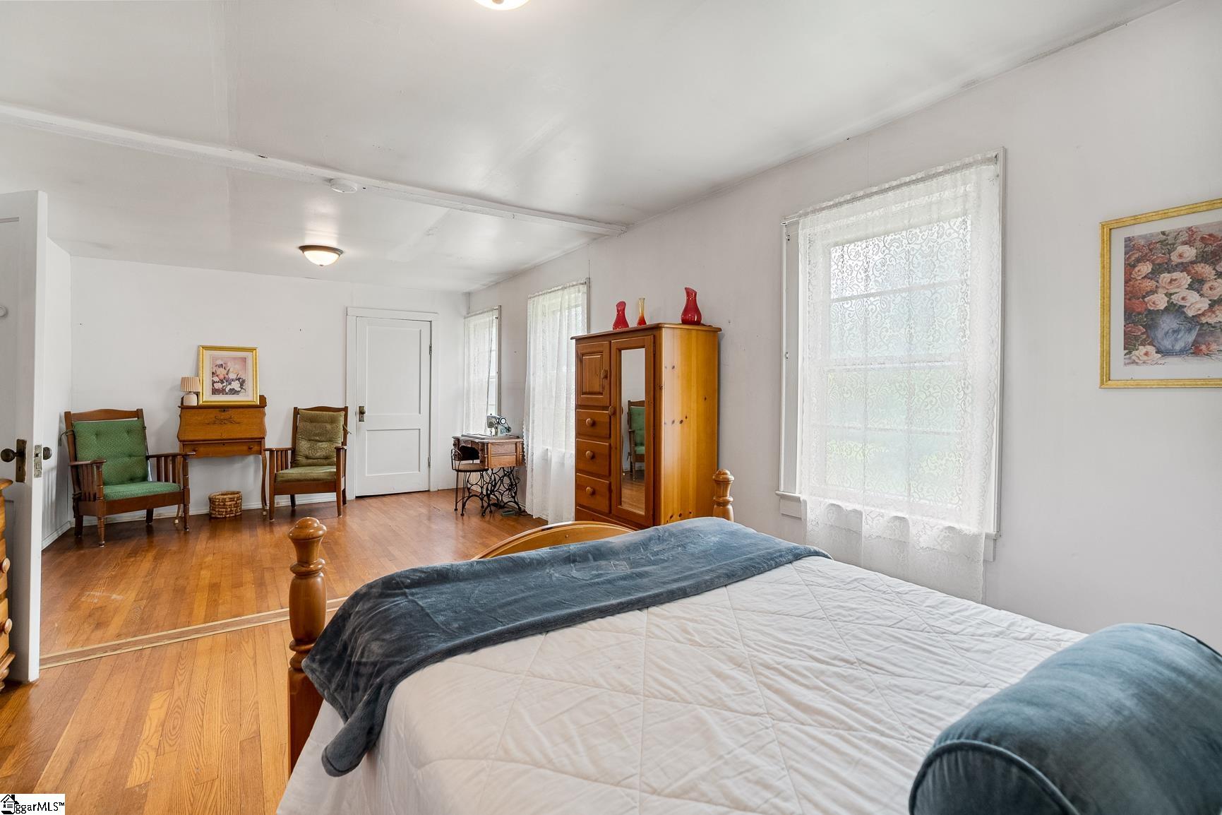 23 Tolar Road Property Photo 11