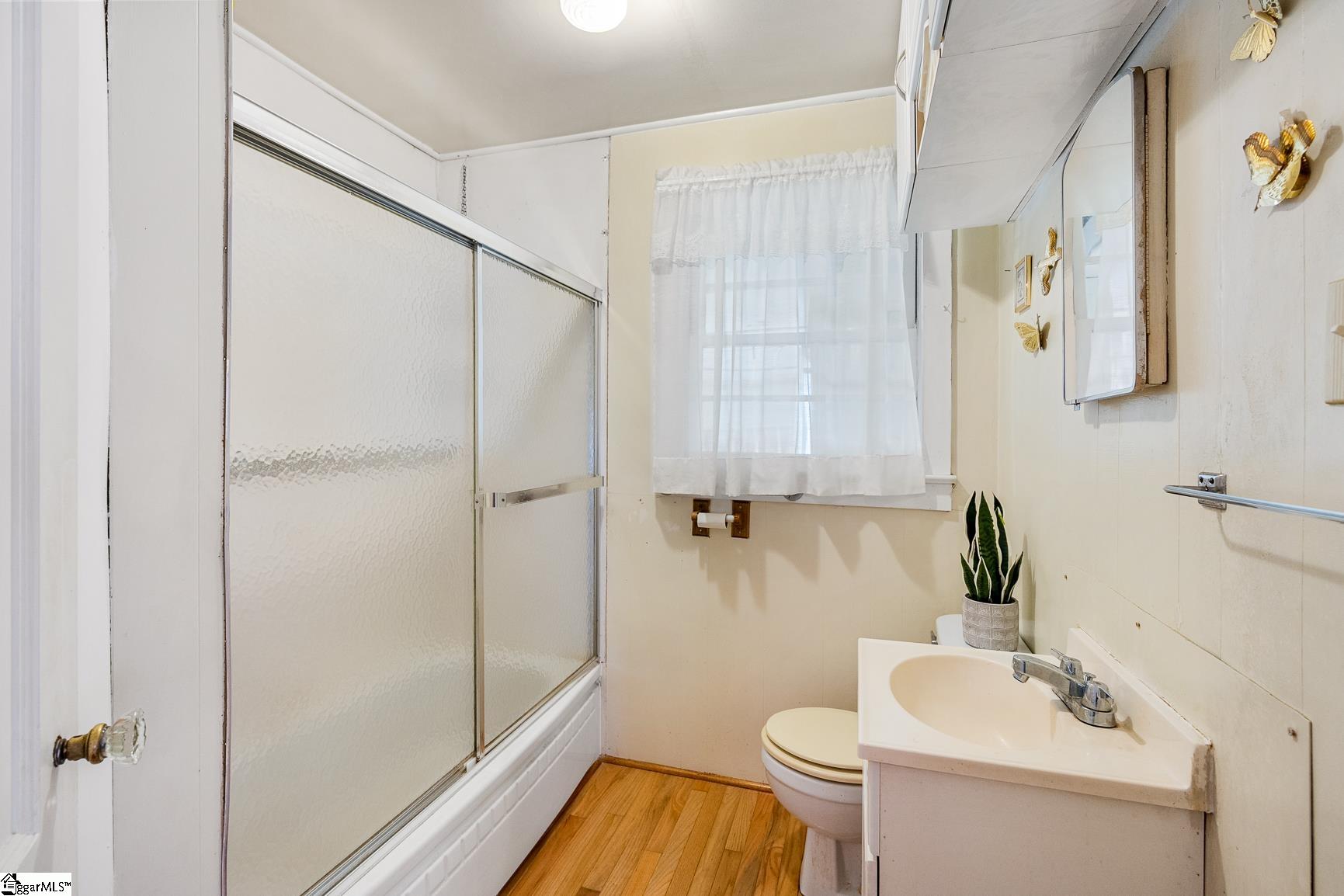 23 Tolar Road Property Photo 13