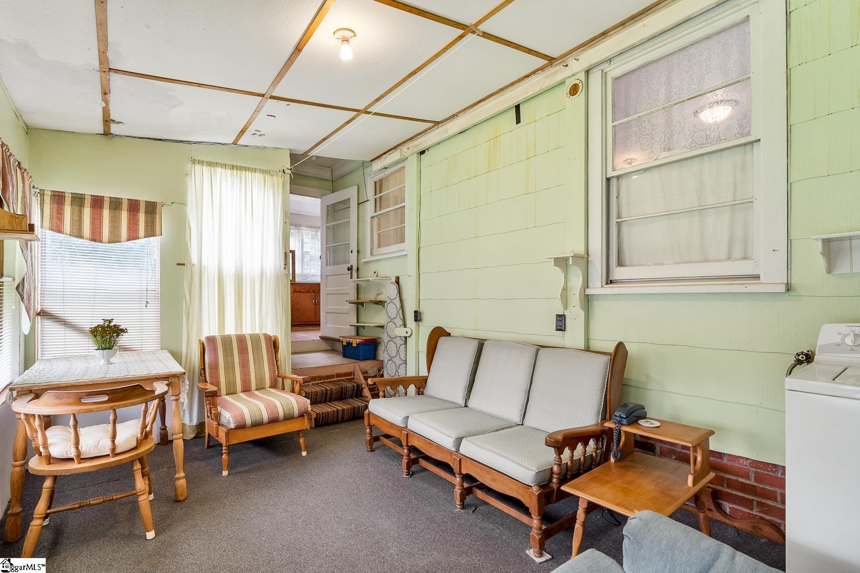 23 Tolar Road Property Photo 16