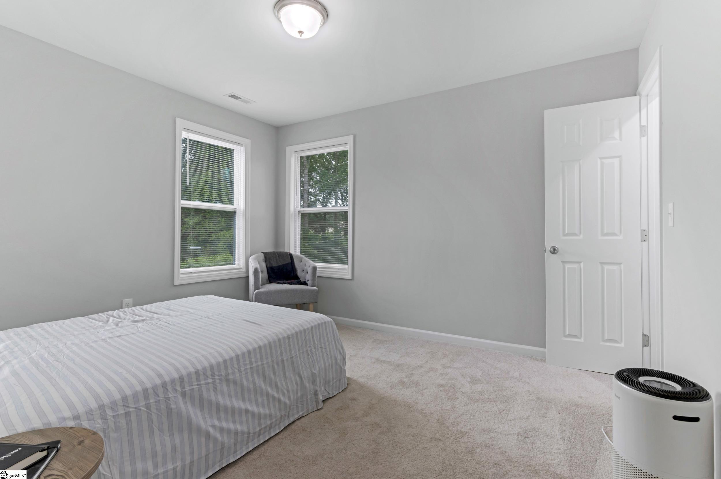 415 Poole Street Property Photo 25
