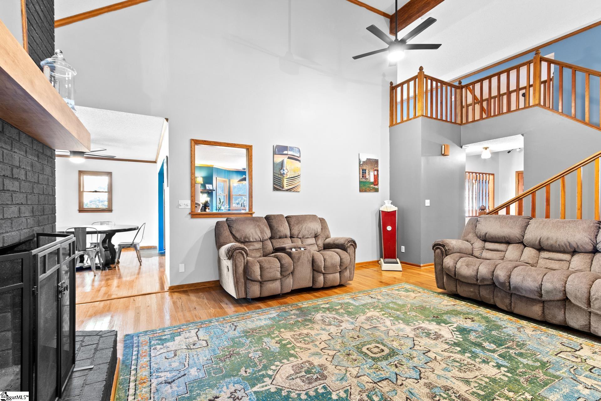 102 Chestnut Hill Property Photo 10