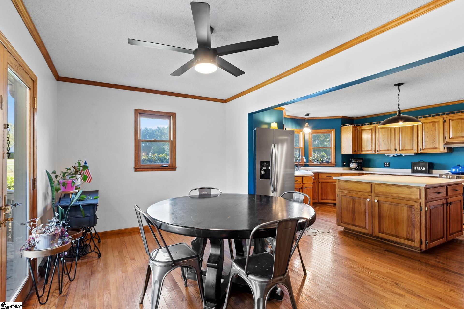 102 Chestnut Hill Property Photo 13