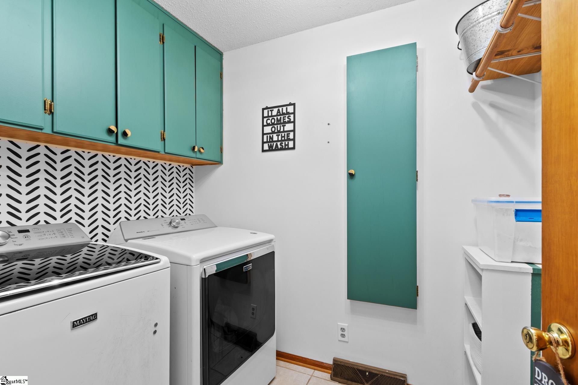 102 Chestnut Hill Property Photo 22