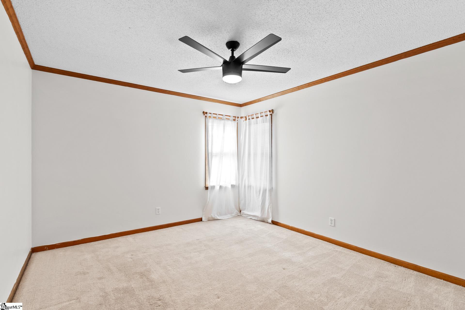 102 Chestnut Hill Property Photo 30