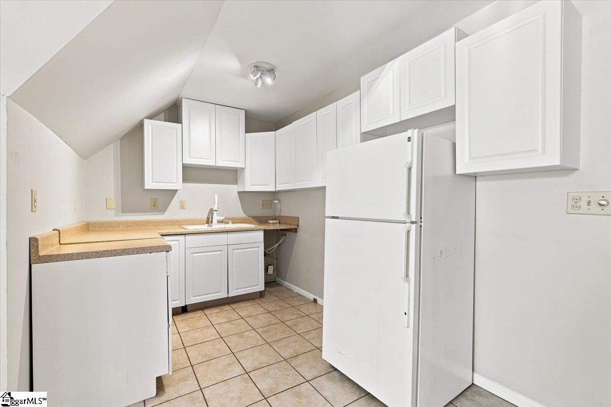 209 Sandstone Drive Property Photo 39