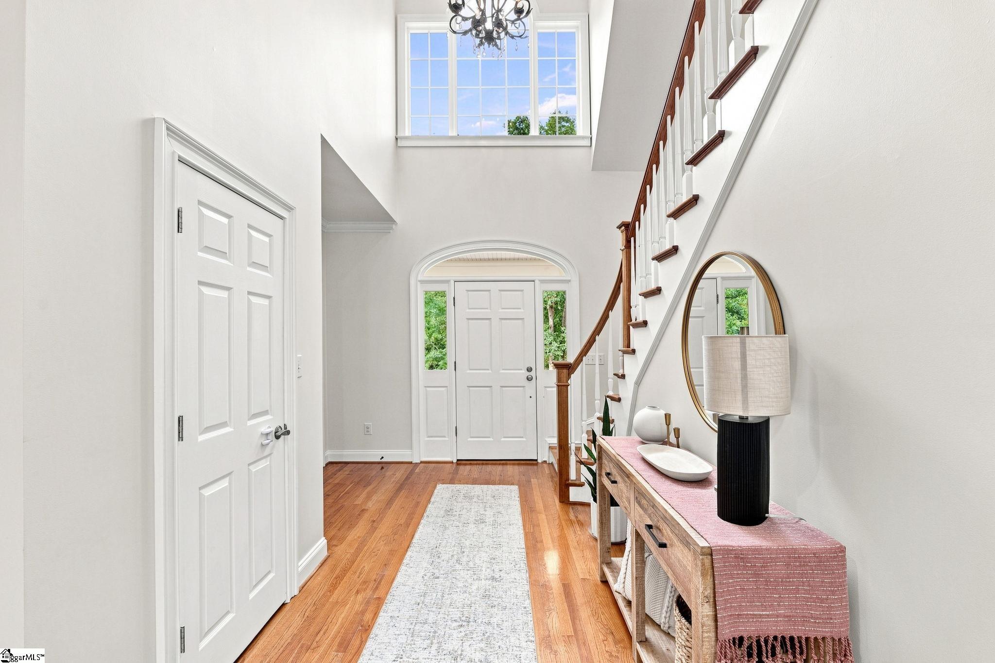 320 Watson Road Property Photo 6