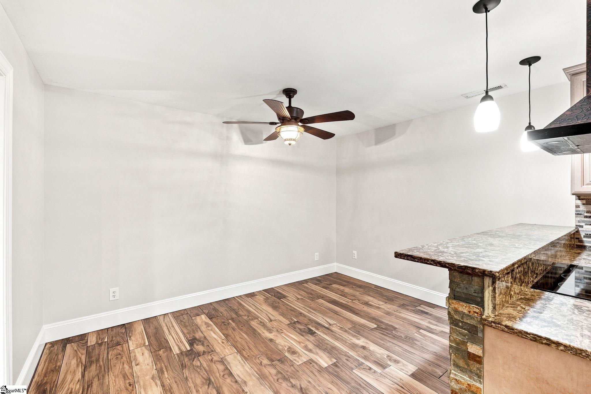 320 Watson Road Property Photo 35