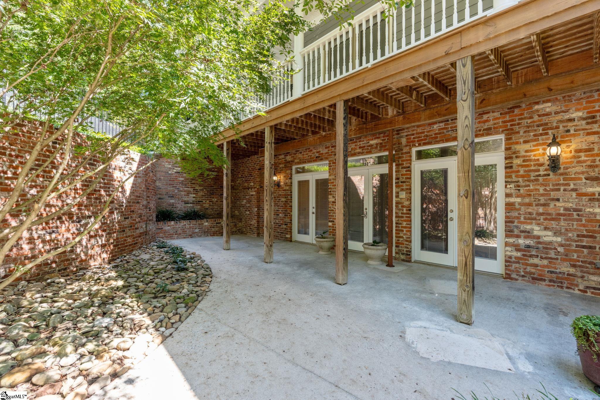 320 Watson Road Property Photo 40
