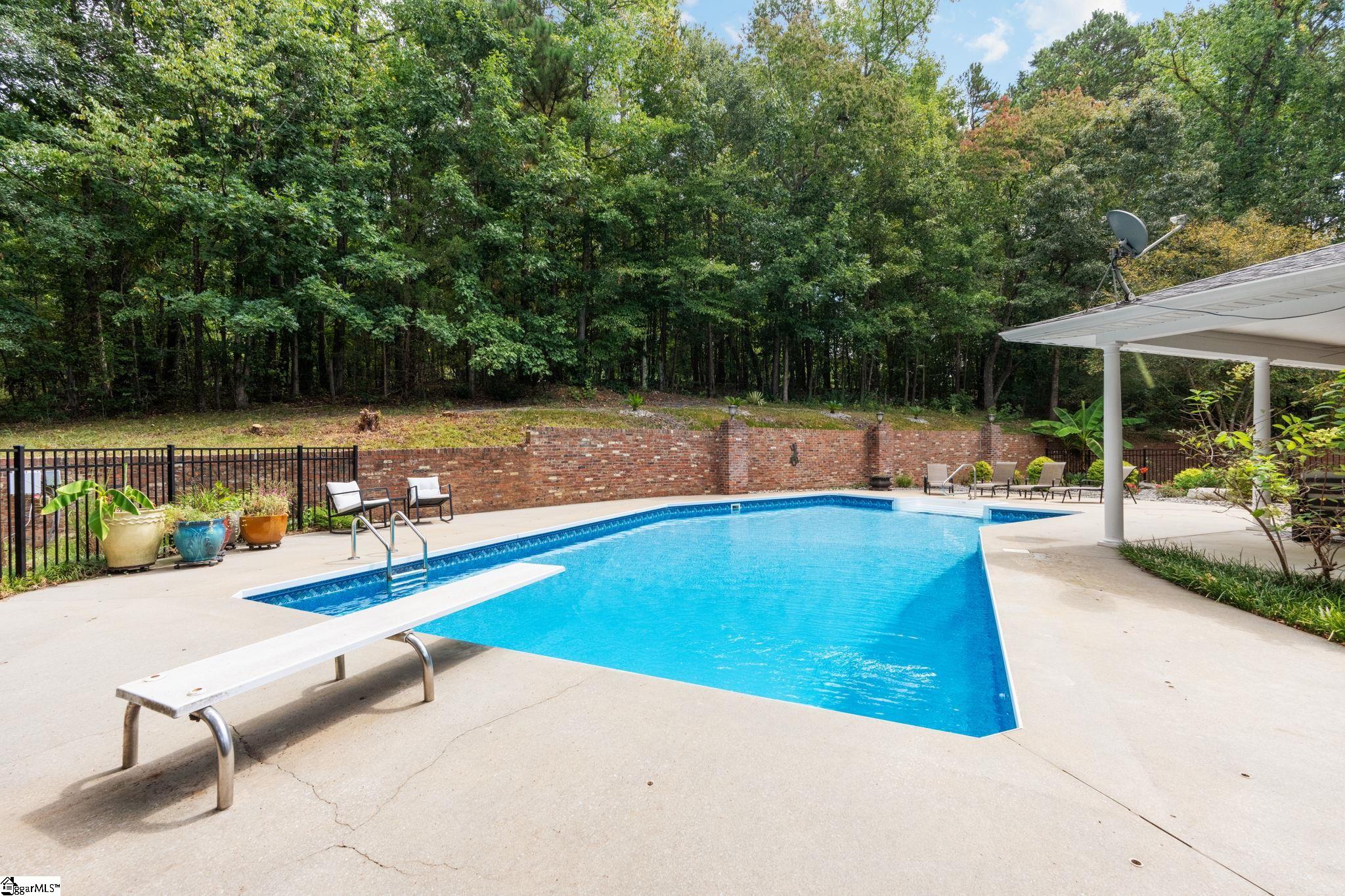 320 Watson Road Property Photo 42