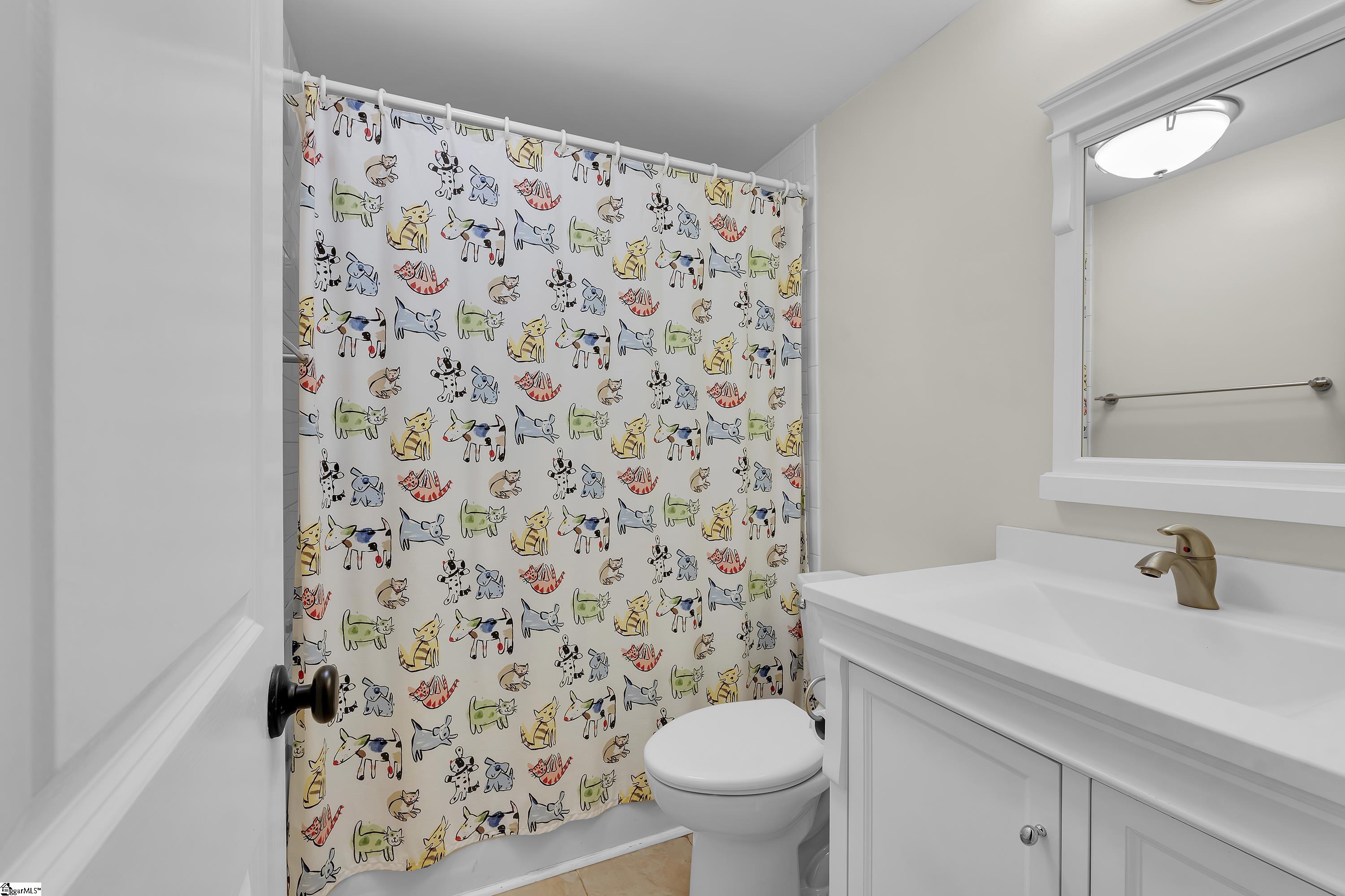 327 W Prentiss Avenue Property Photo 26