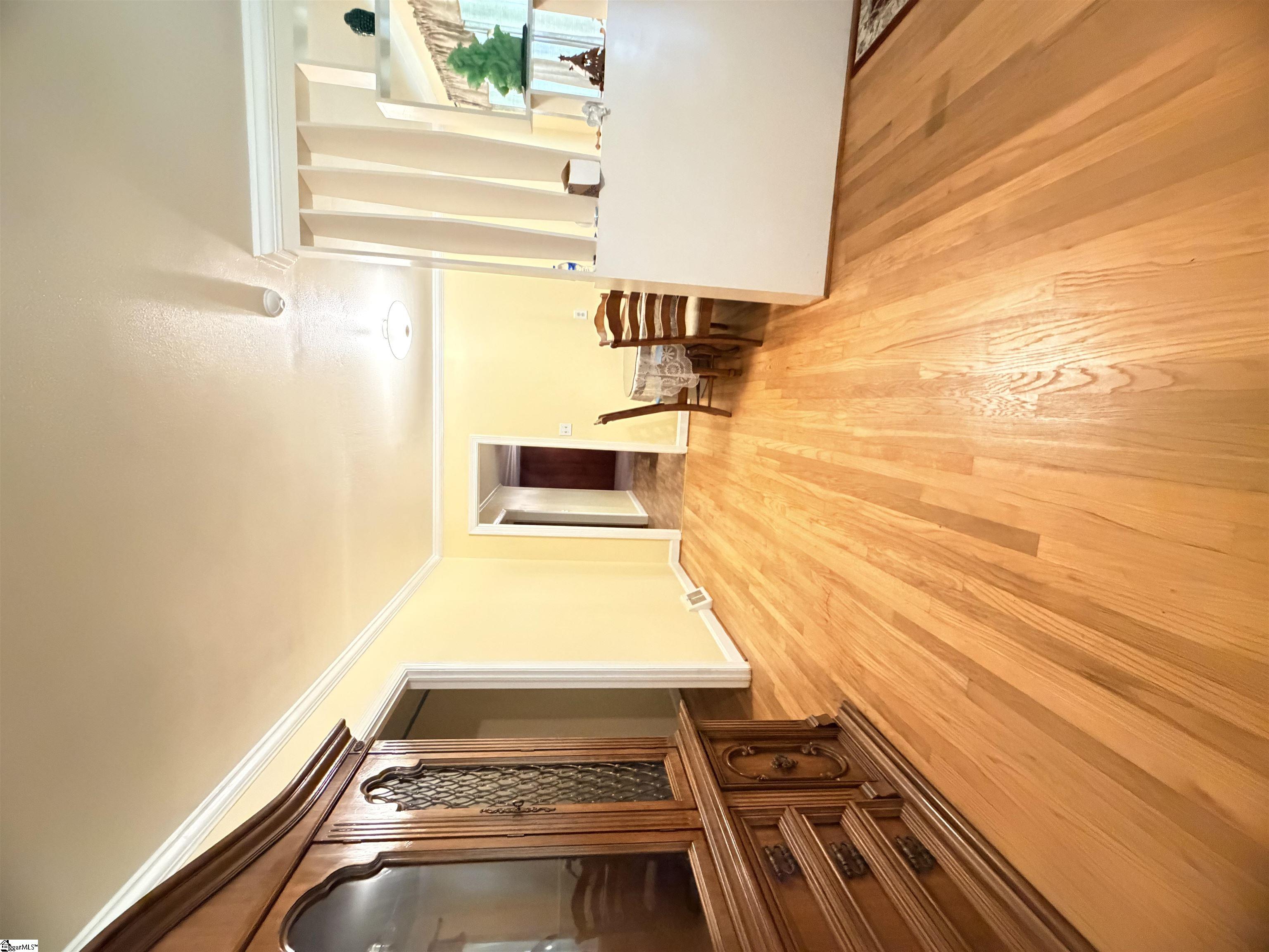 100 Branike Drive Property Photo 12