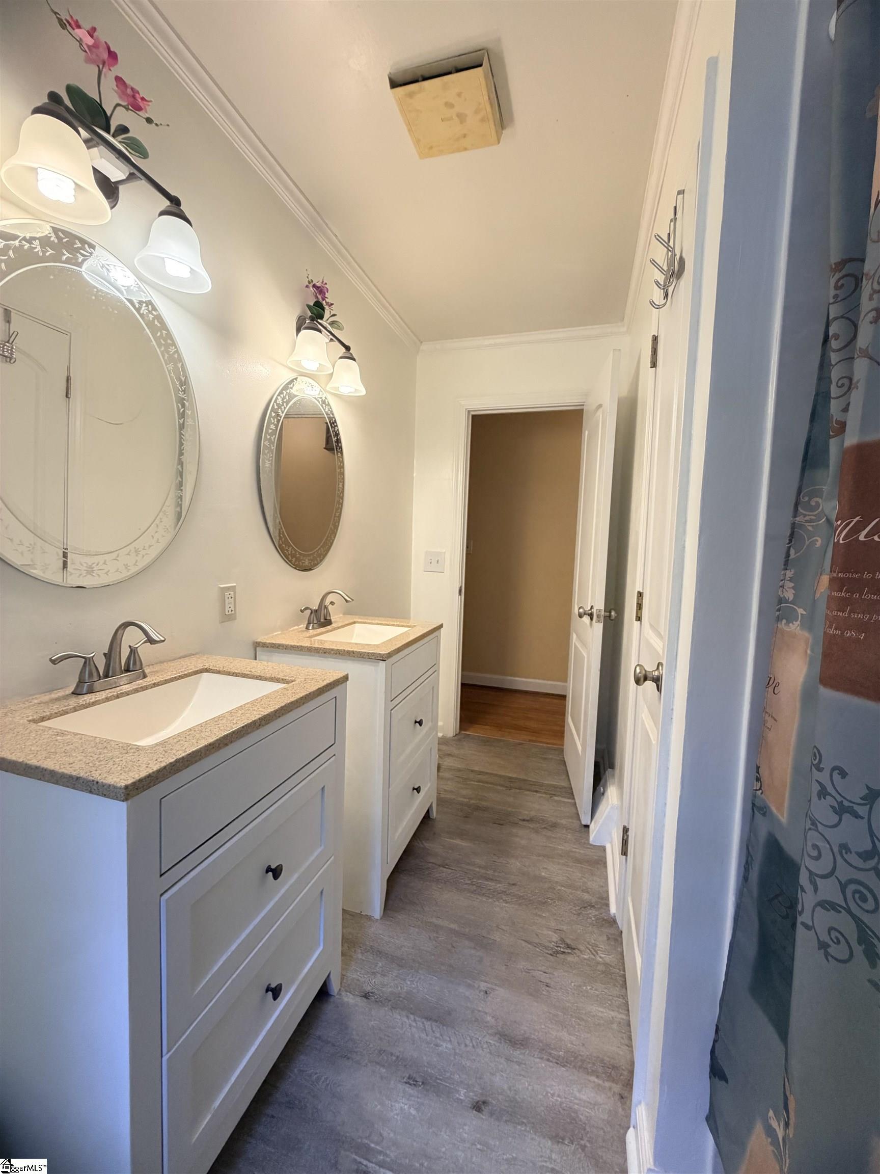 100 Branike Drive Property Photo 15