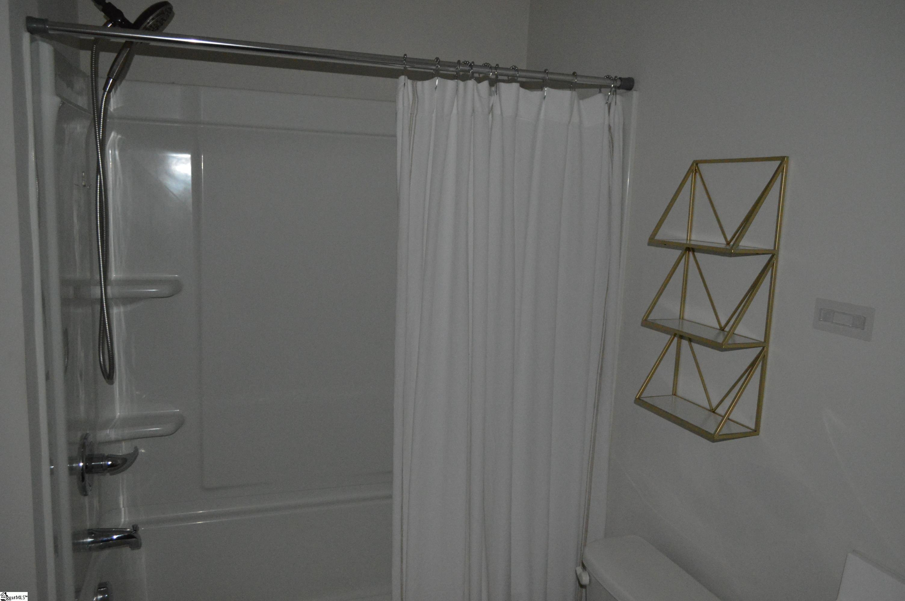 101 Forthside Way Property Photo 13