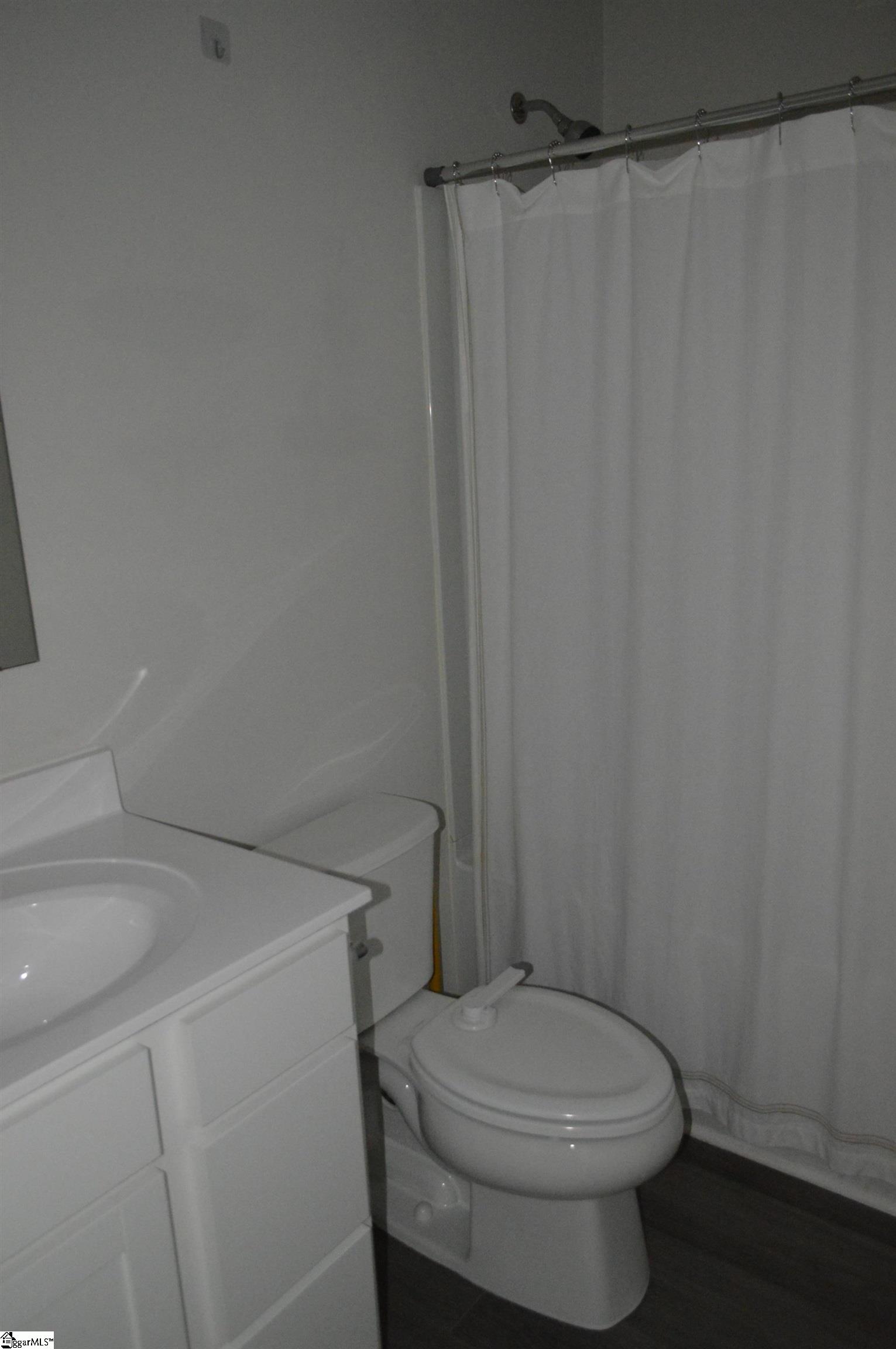 101 Forthside Way Property Photo 14