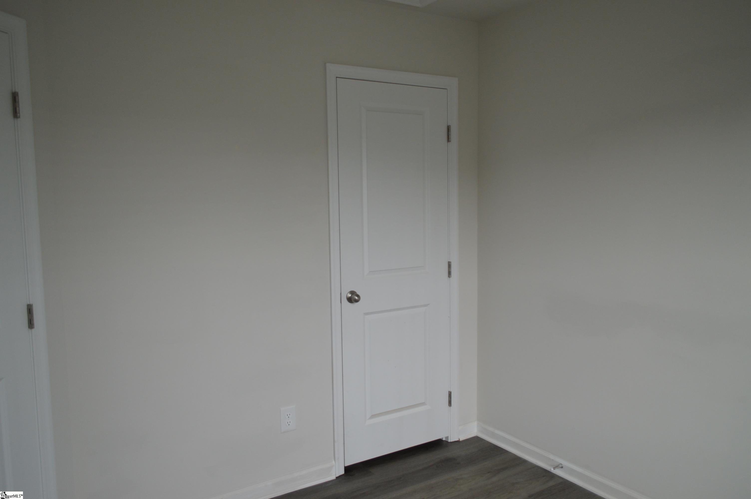 101 Forthside Way Property Photo 17