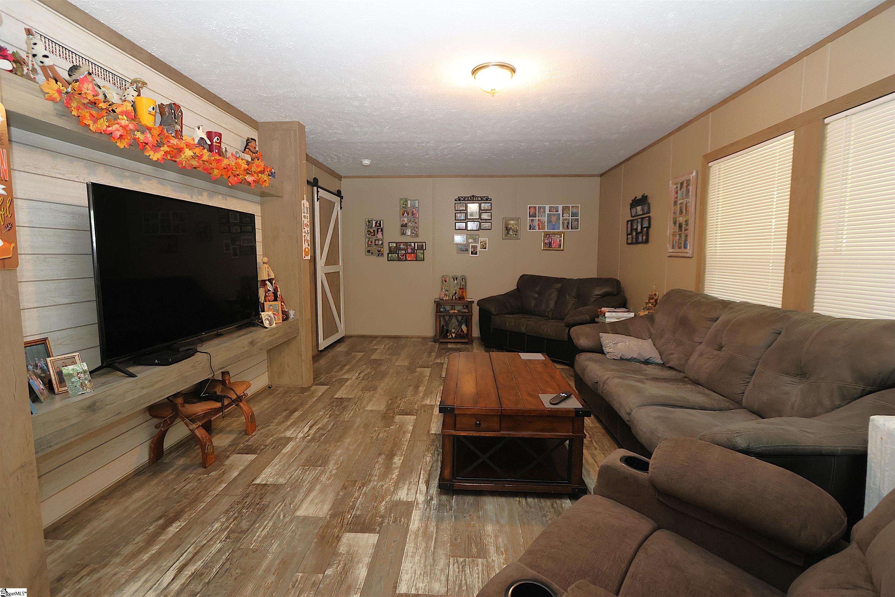 214 Sulpher Springs Road Property Photo 6