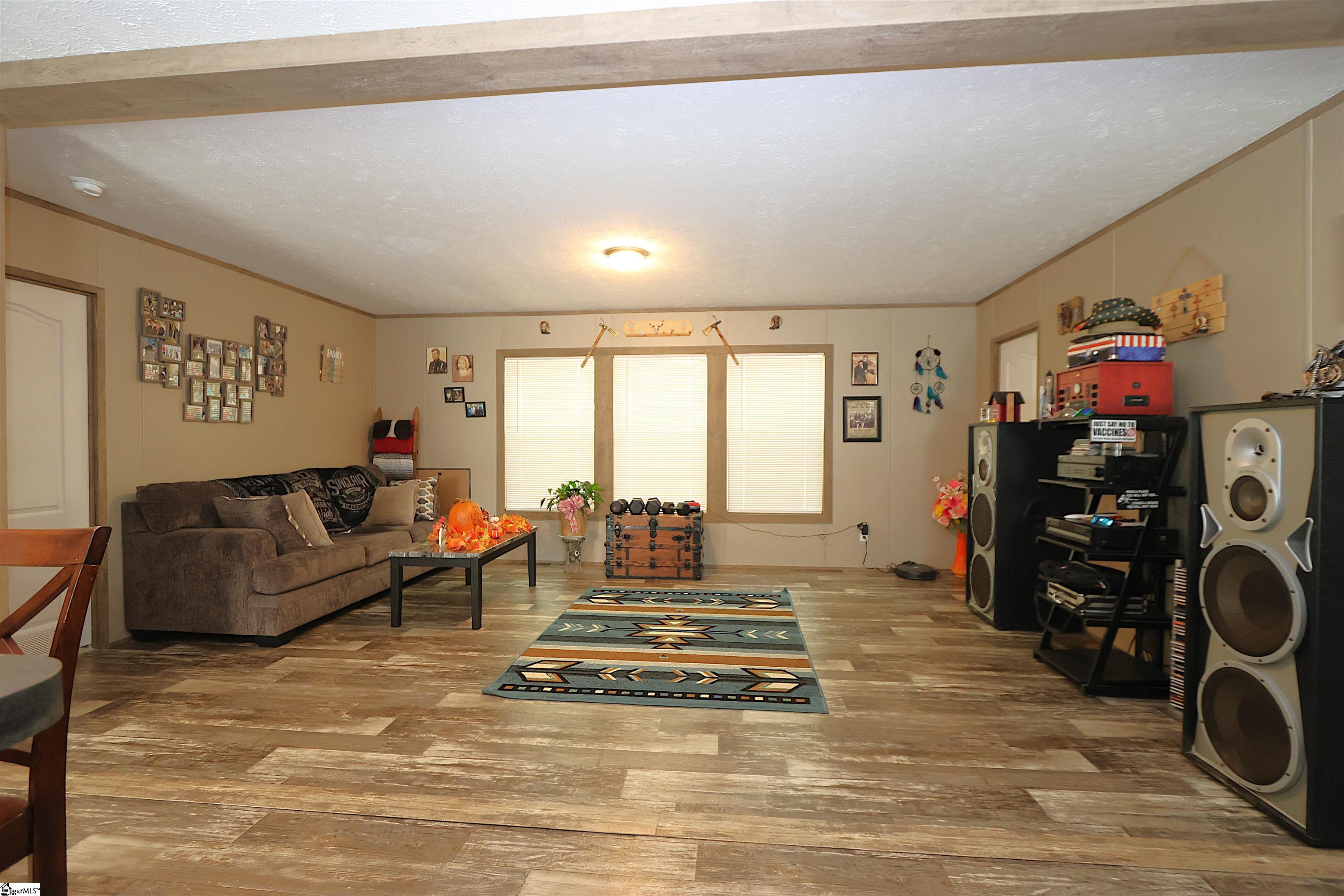 214 Sulpher Springs Road Property Photo 9