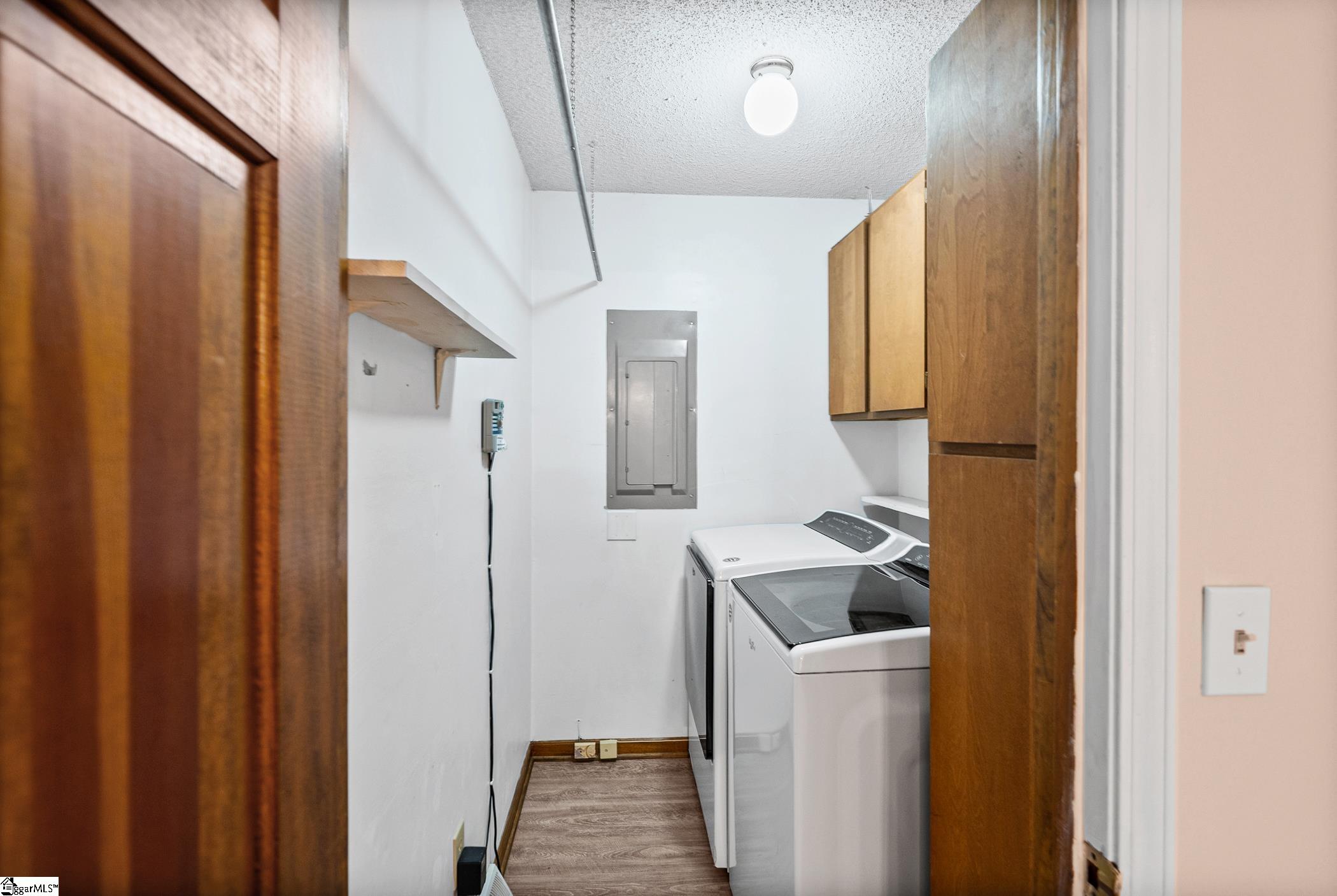 1118 Devenger Road Property Photo 11