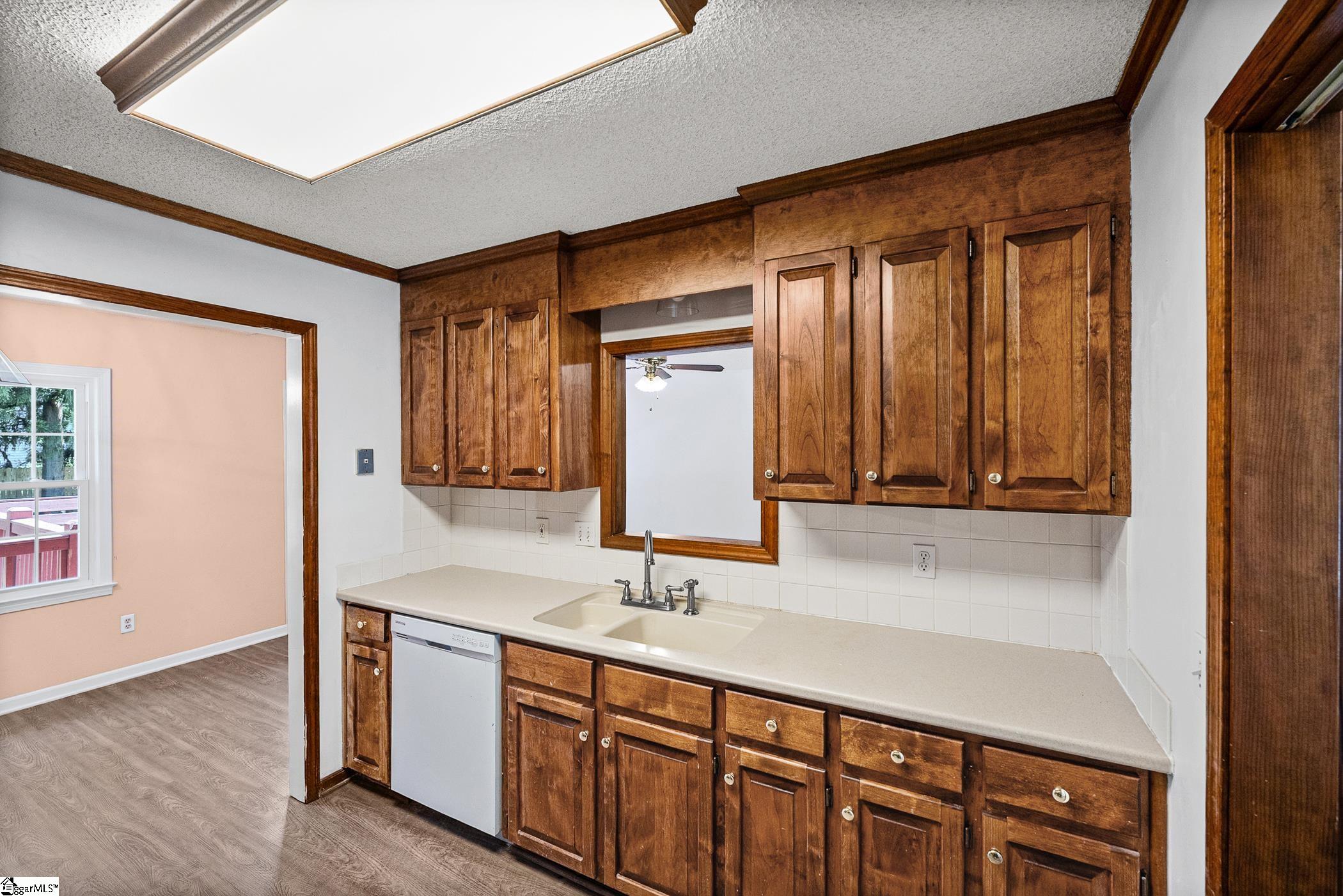 1118 Devenger Road Property Photo 16