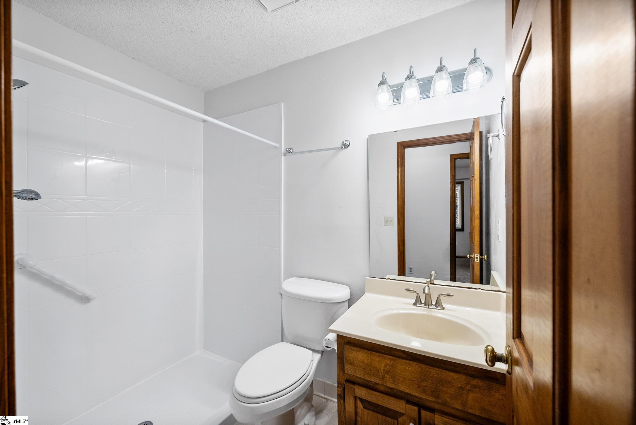 1118 Devenger Road Property Photo 18