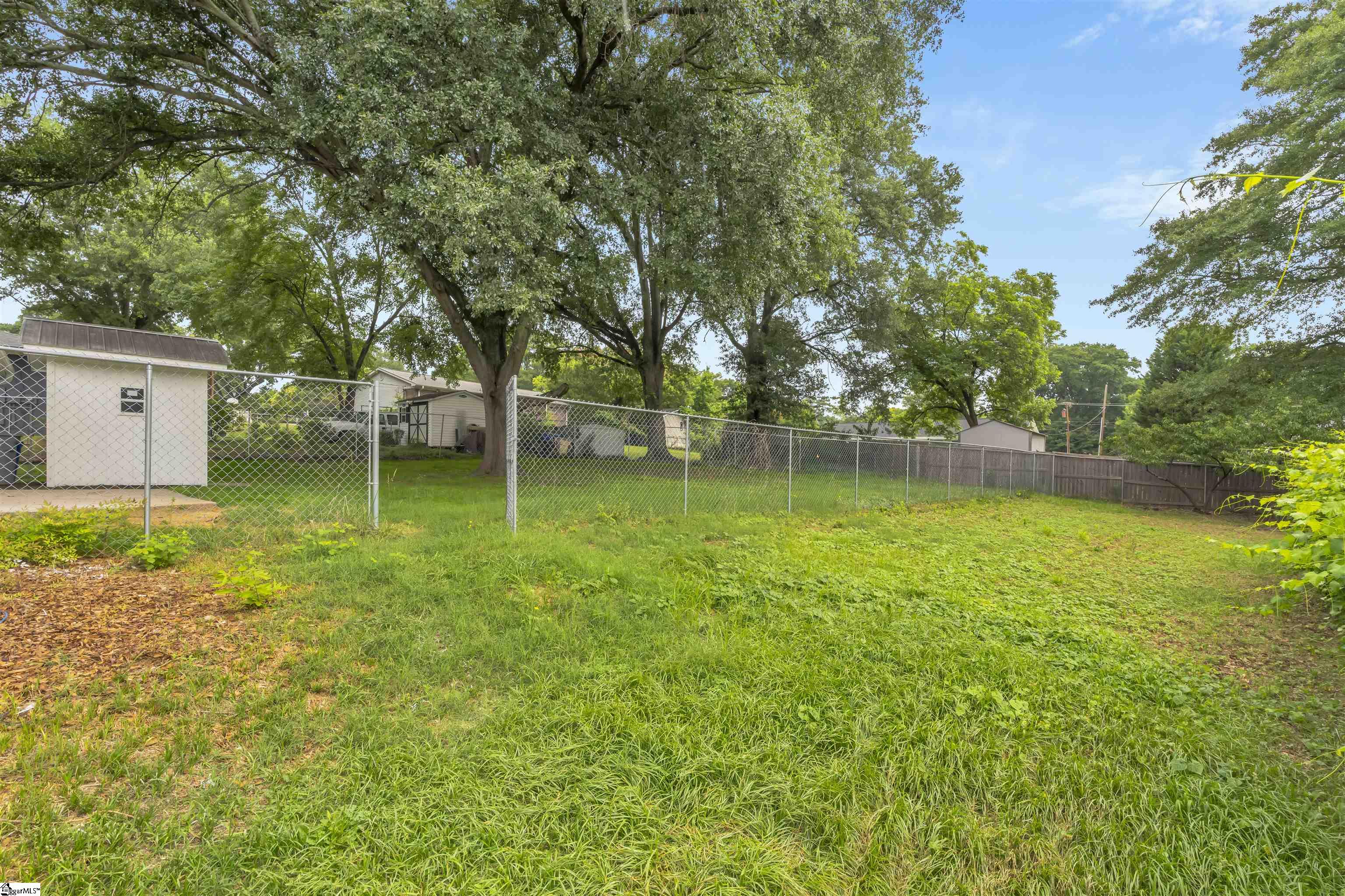 103 Longwood Drive Property Photo 6