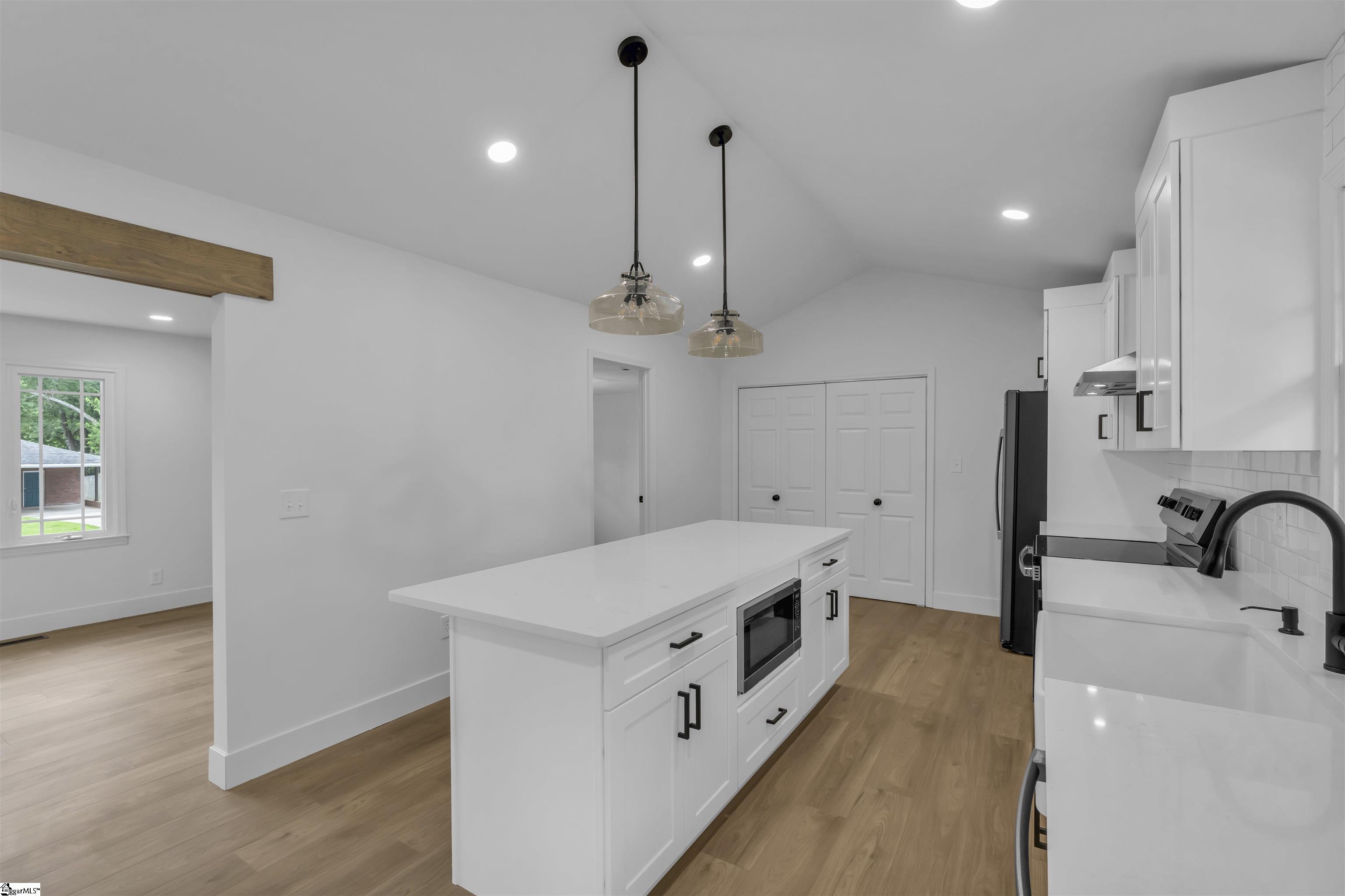 103 Longwood Drive Property Photo 13