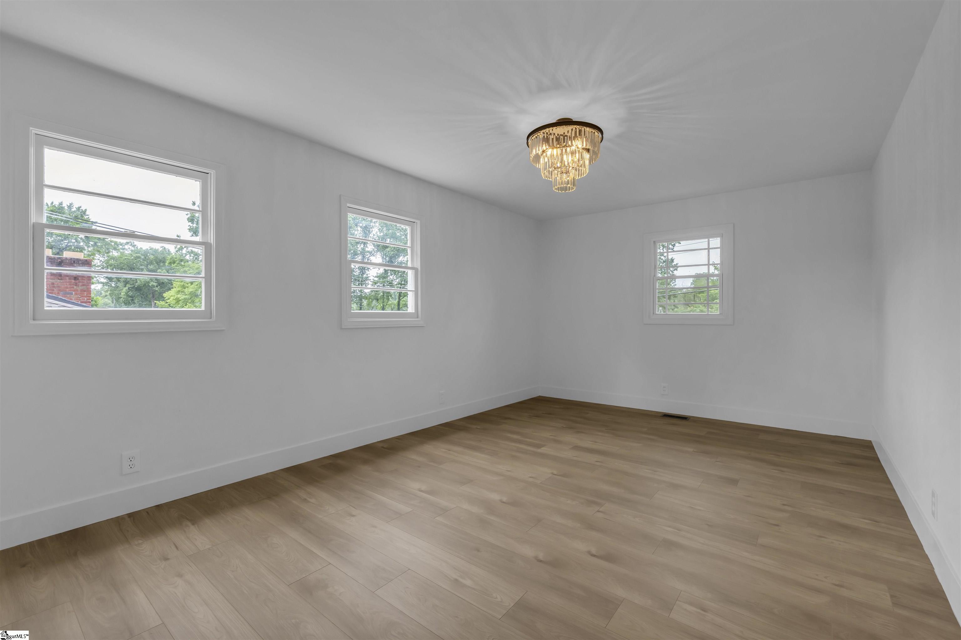 103 Longwood Drive Property Photo 31