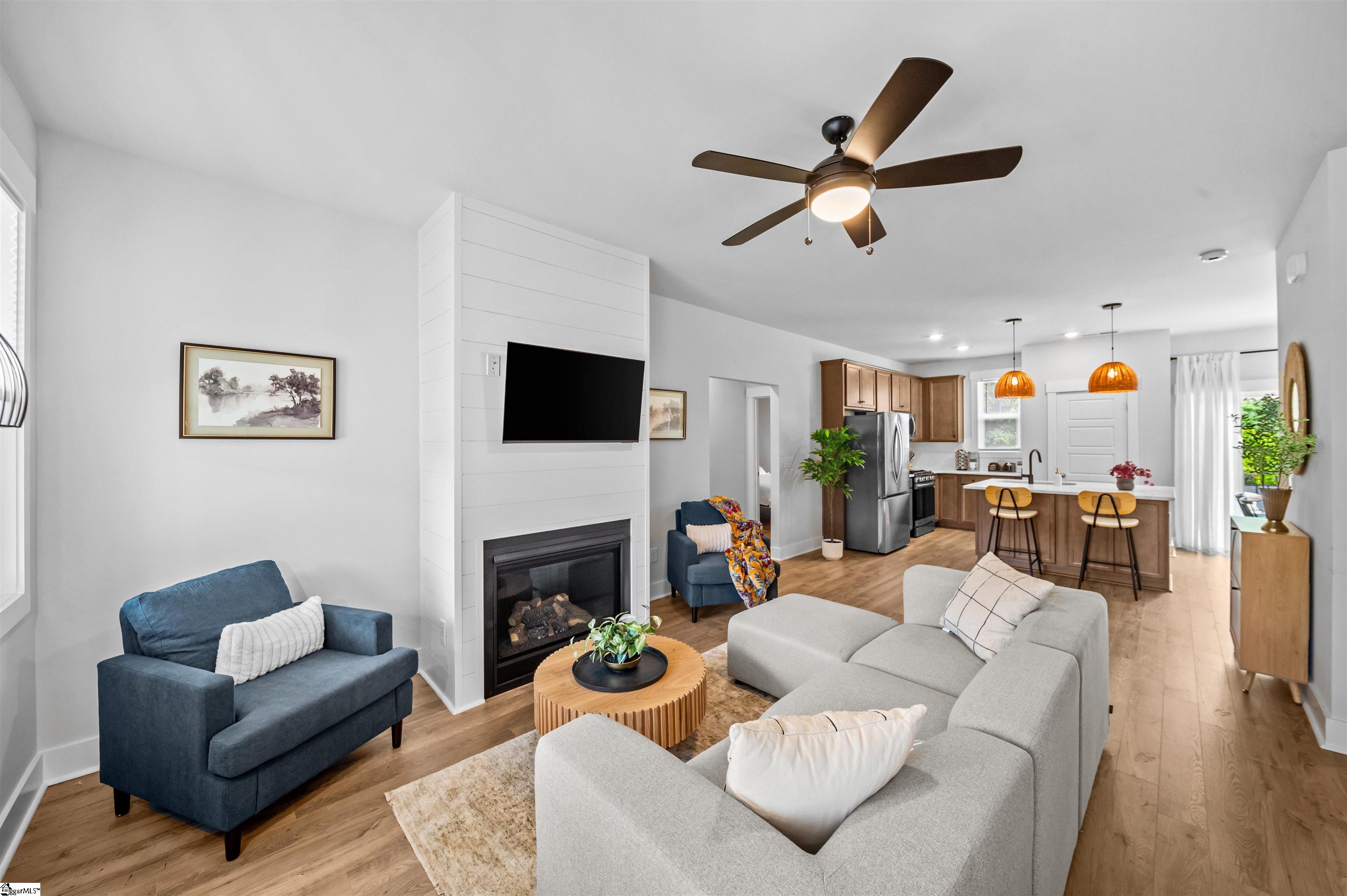 104 Cox Street Property Photo 5