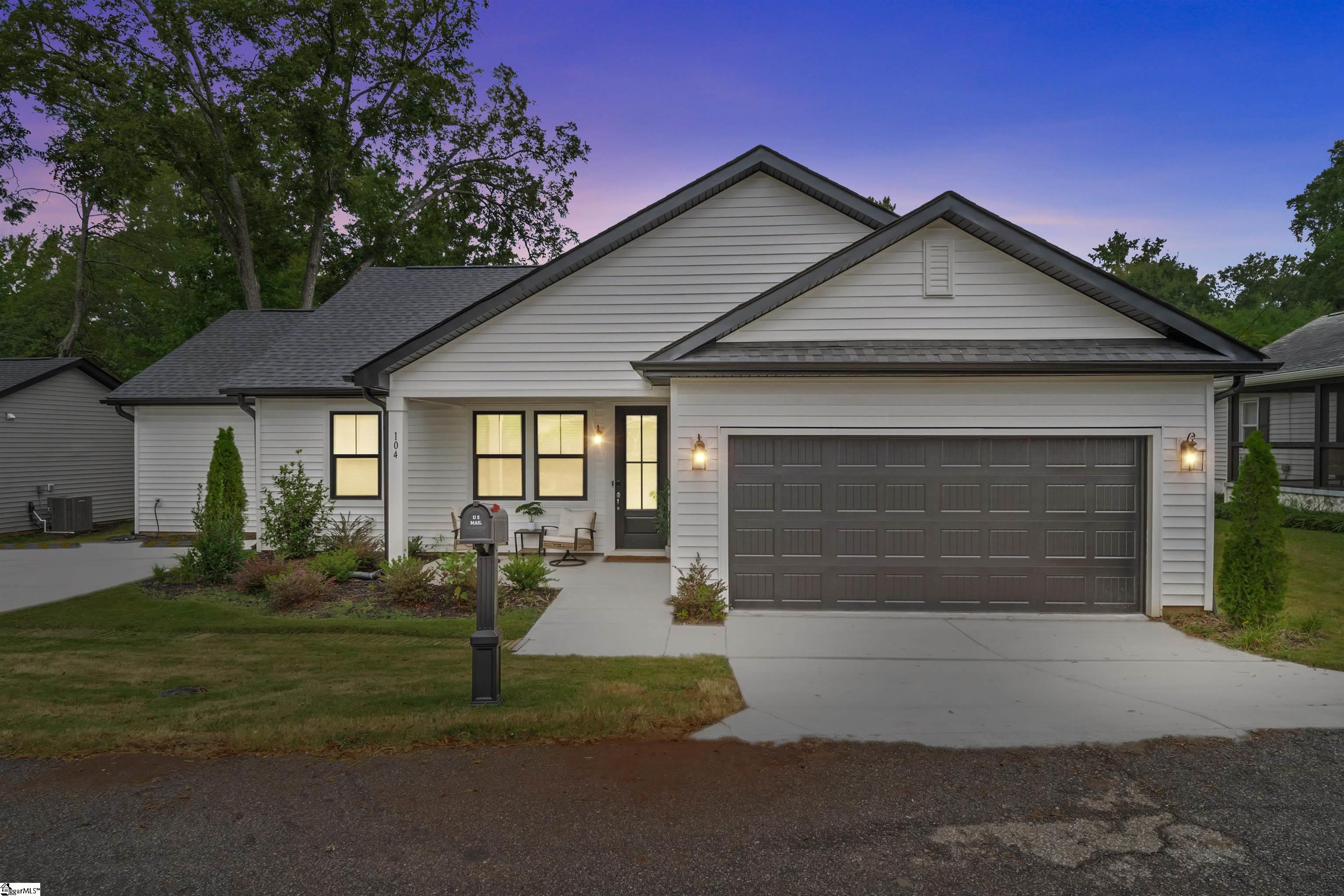 104 Cox Street Property Photo 33