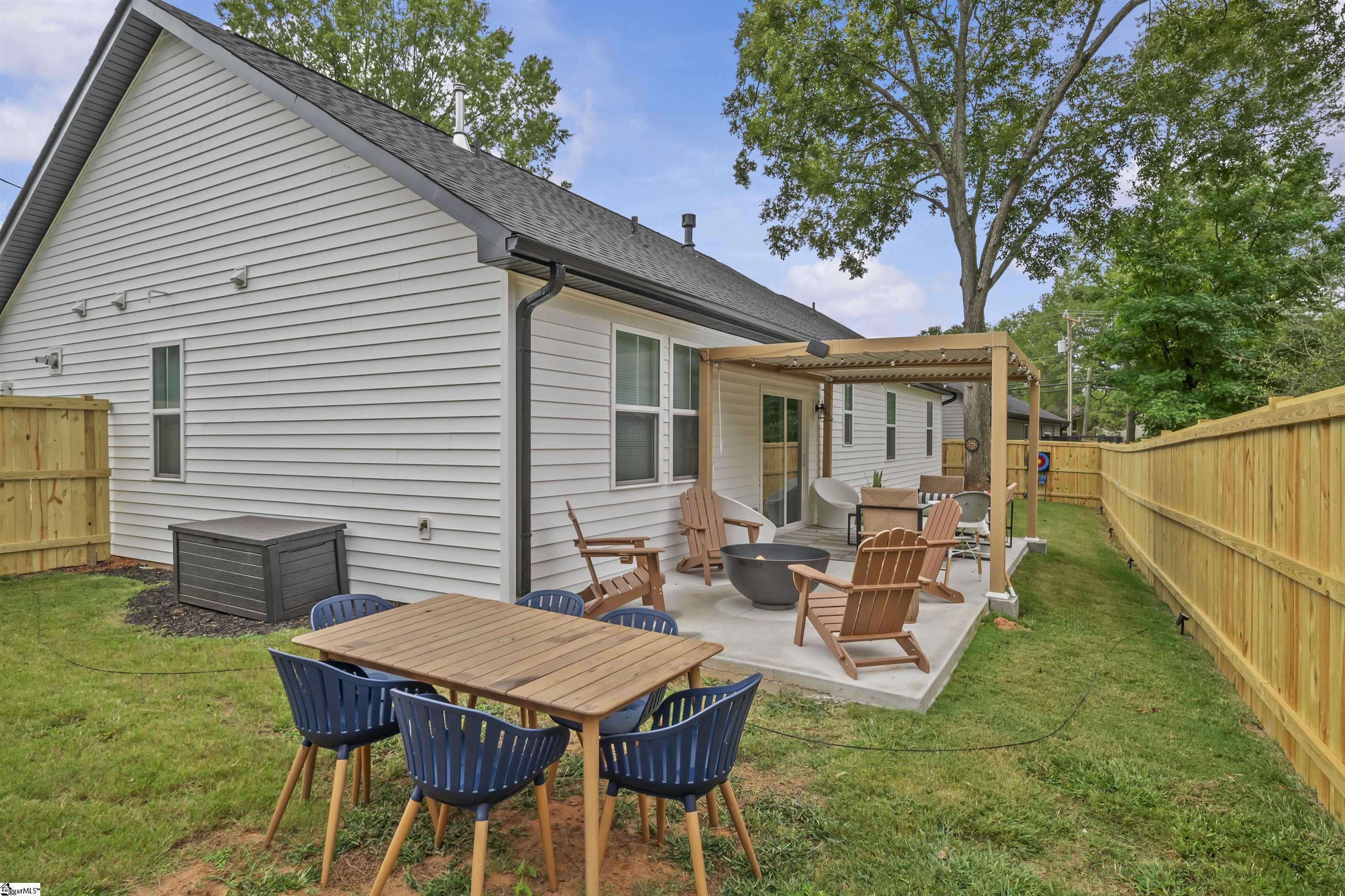 104 Cox Street Property Photo 44