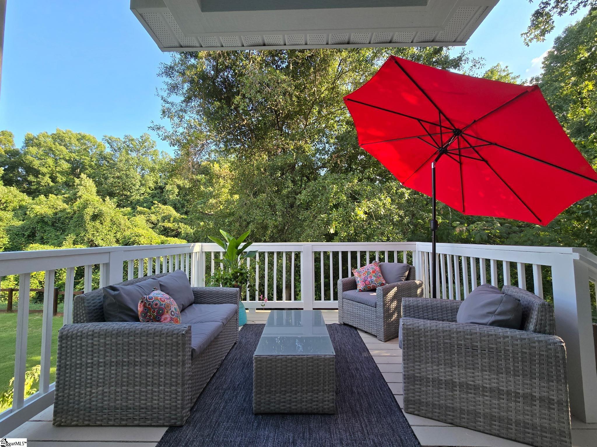 1109 Gordon Street Property Photo 20