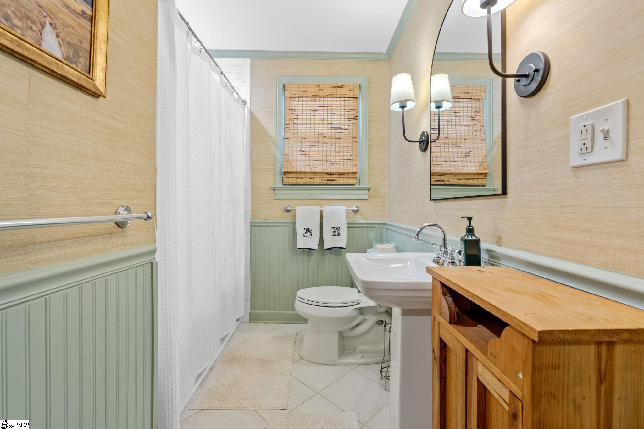 225 Scarlett Street Property Photo 22