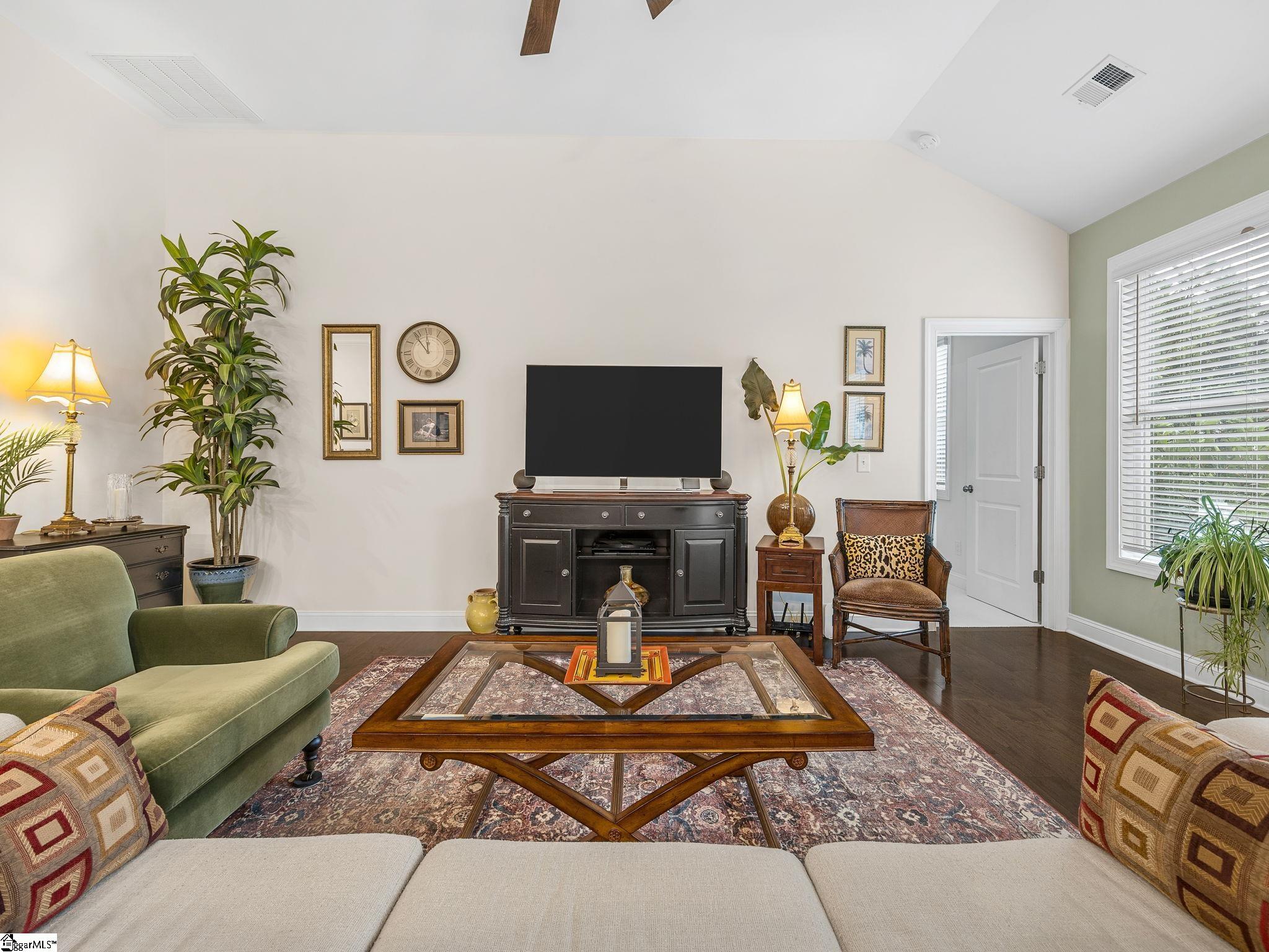 120 Broadleigh Court Property Photo 10